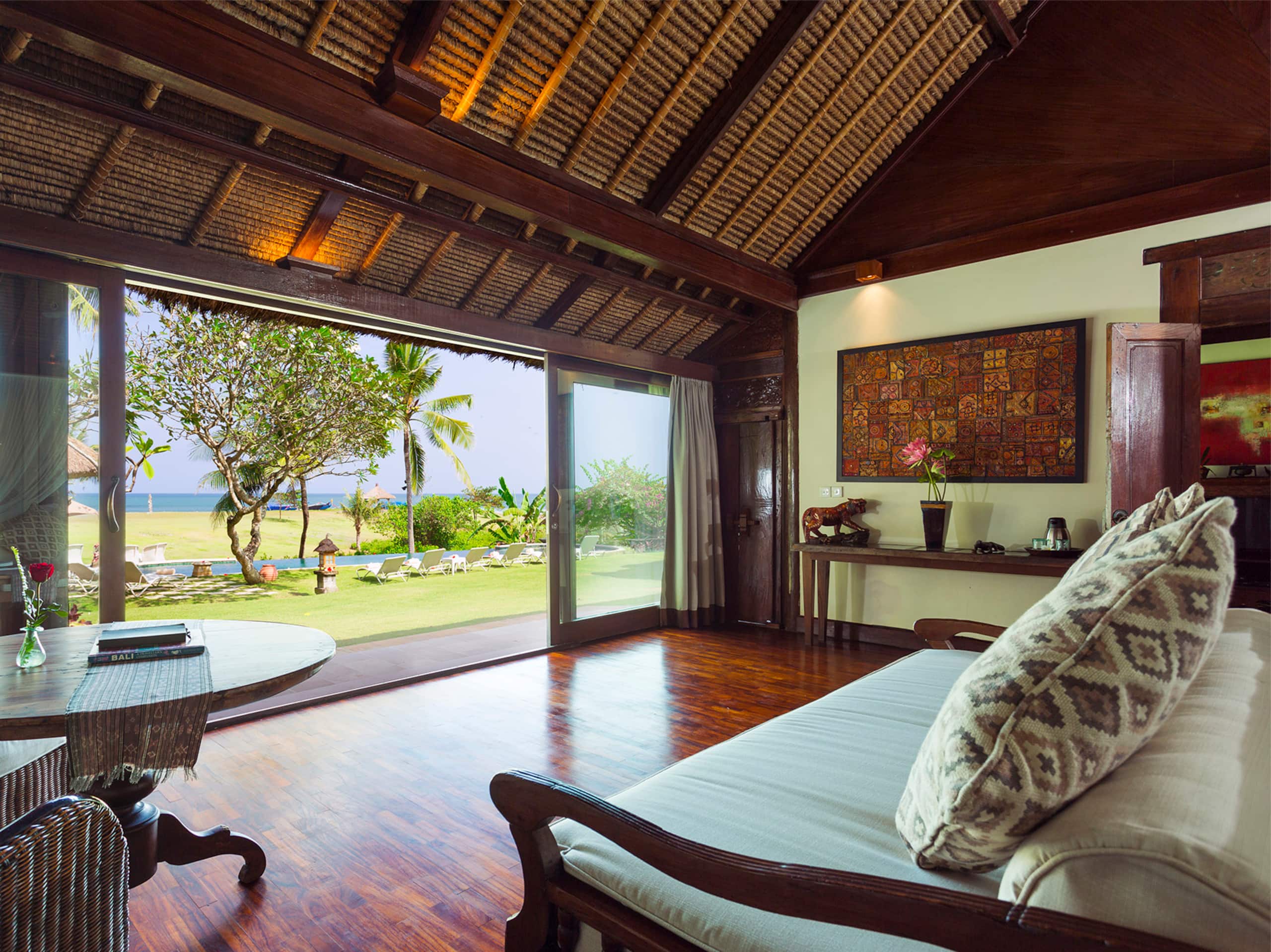 Tinggi Beach Villa River, 4BR, Canggu w/ chef 10