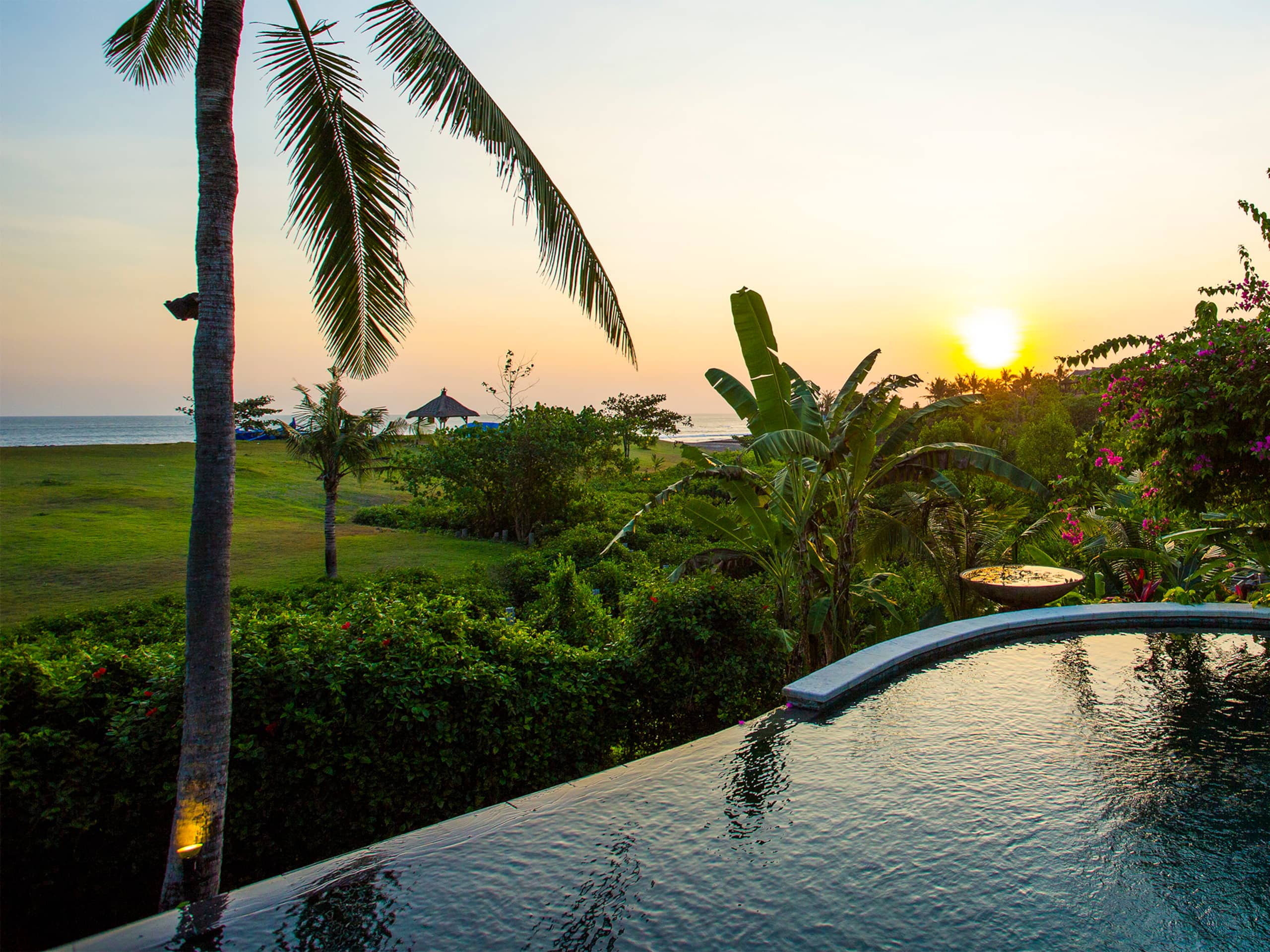 Tinggi Beach Villa River, 4BR, Canggu w/ chef 36