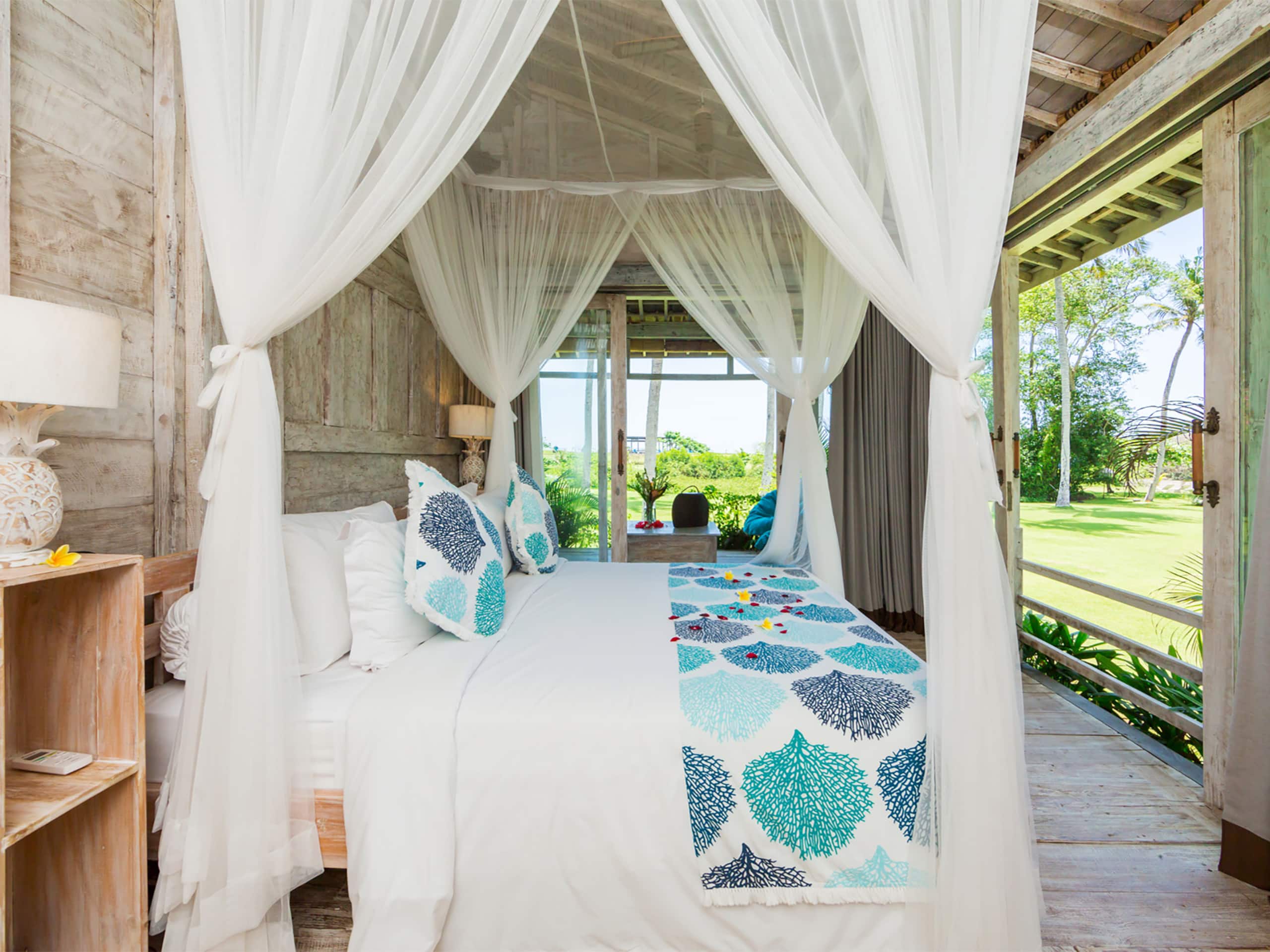 Tinggi Beach Villa River, 4BR, Canggu w/ chef 25