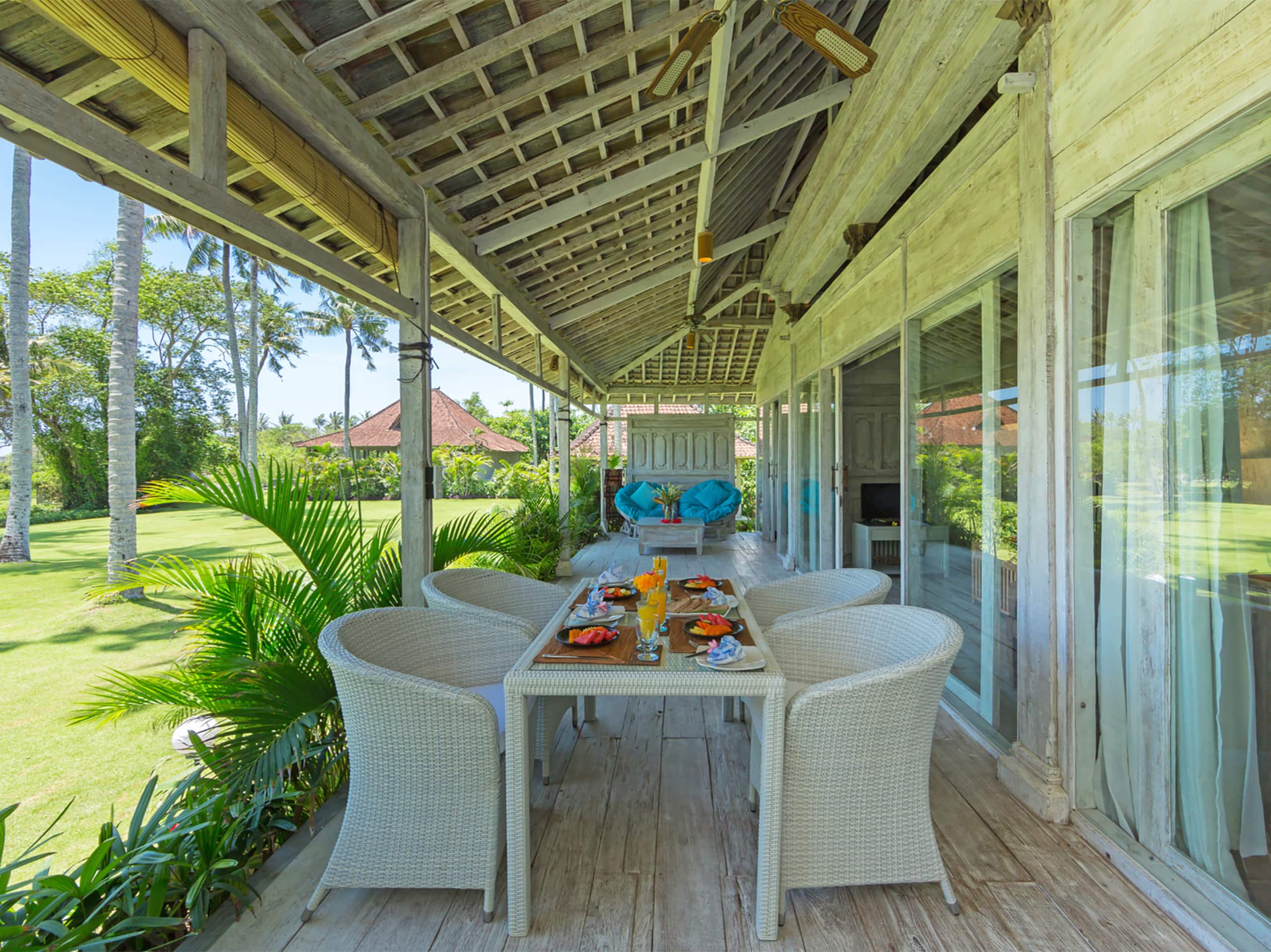 Tinggi Beach Villa River, 4BR, Canggu w/ chef 6