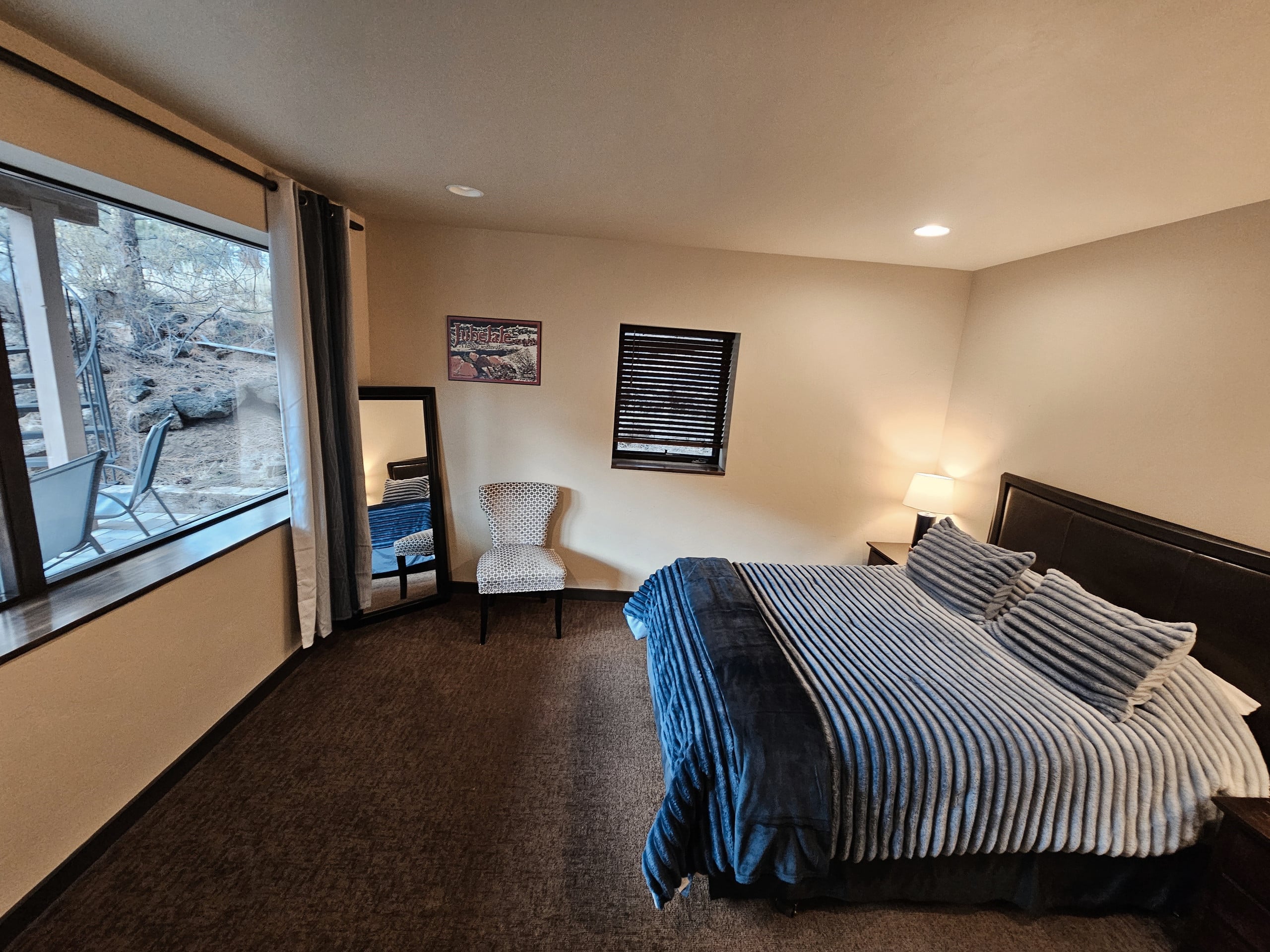 Bend River Retreat 18
