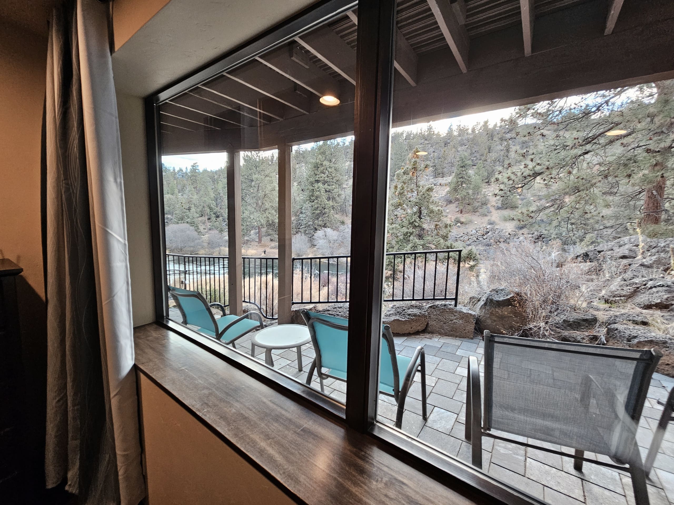Bend River Retreat 19
