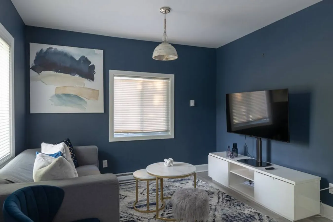 Exec 3BR A/C Monthly Stays E Ottawa 7
