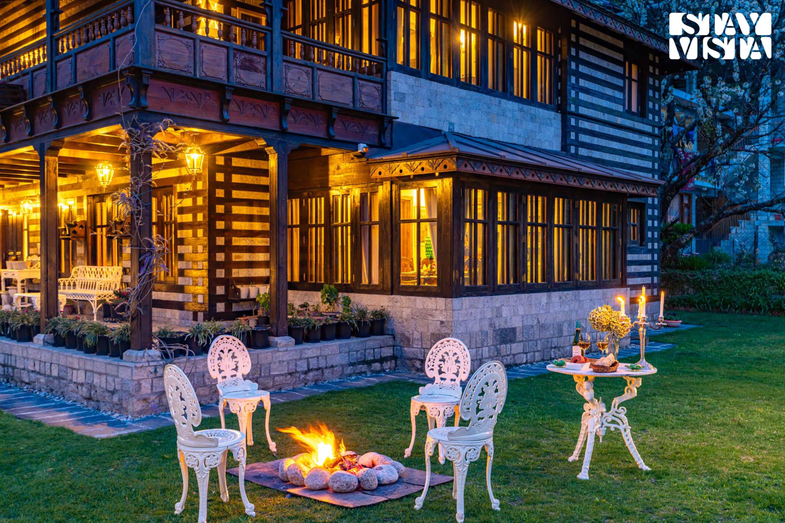 Snowdrop House | Kath Kuni stay w/ River view 37