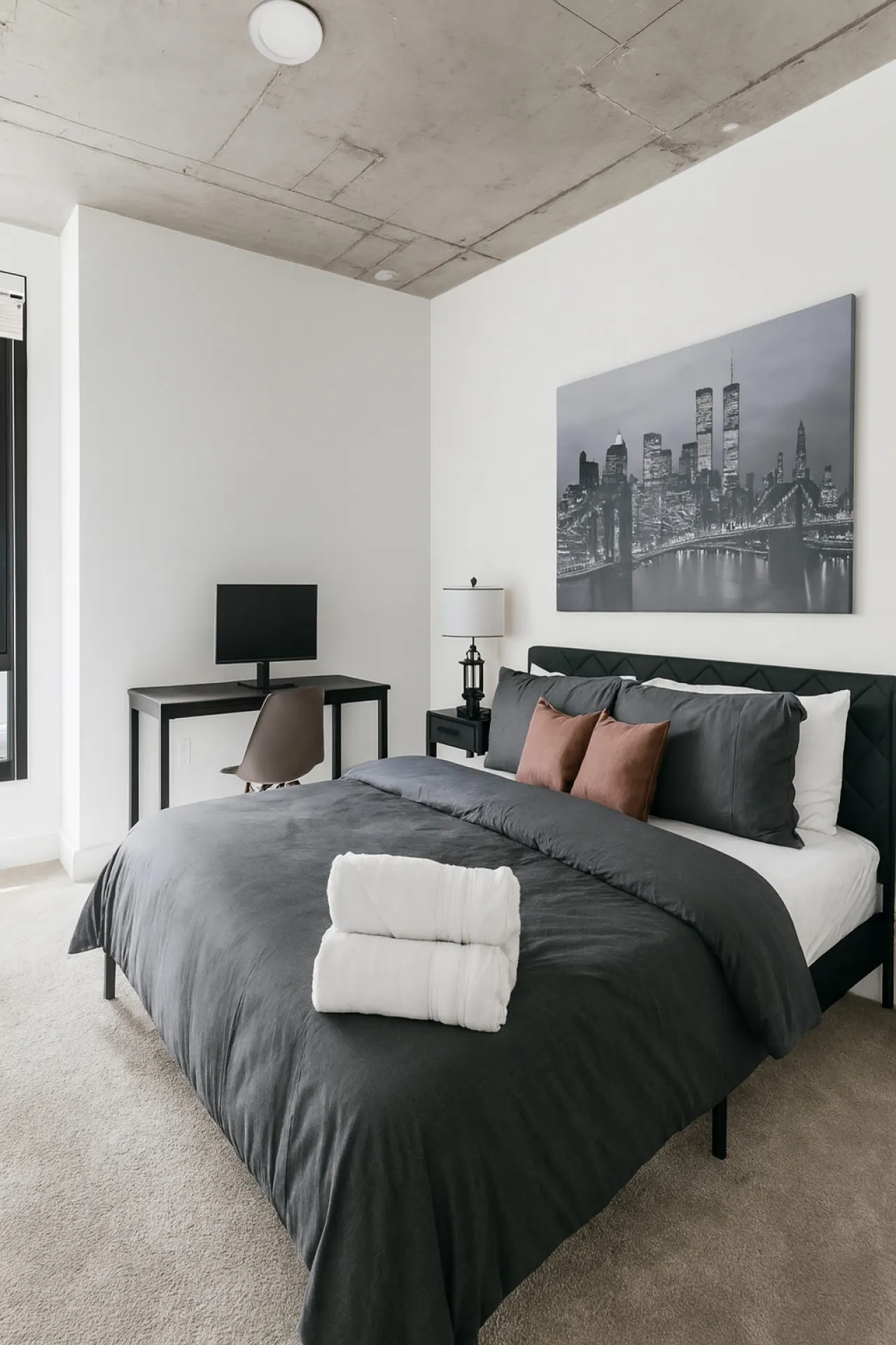 Modern 3BR Condo Five Points South Gem S1 20