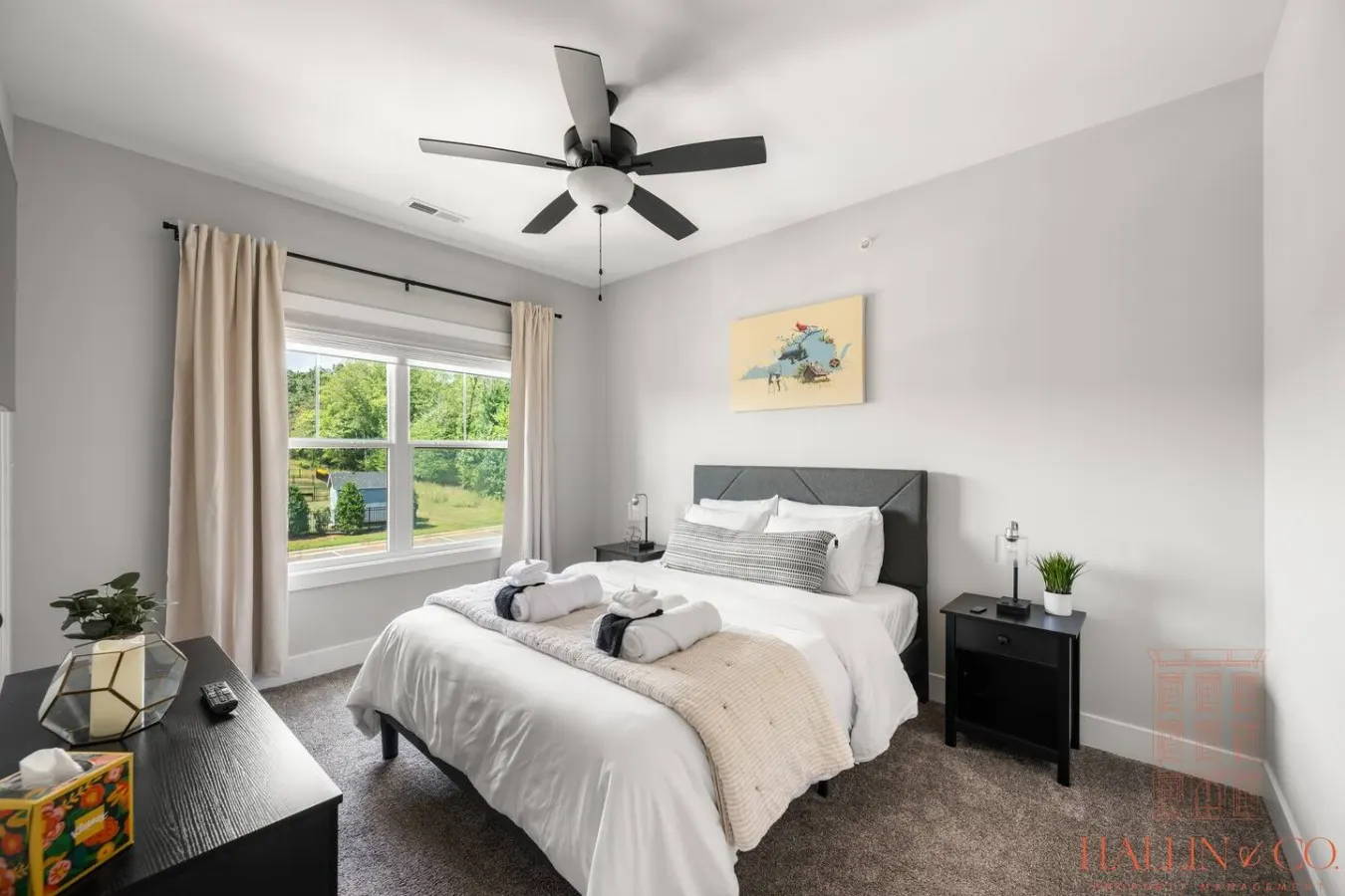 Gorgeous 2BD Getaway | Smart TV's + Free Wi-Fi — photo 2