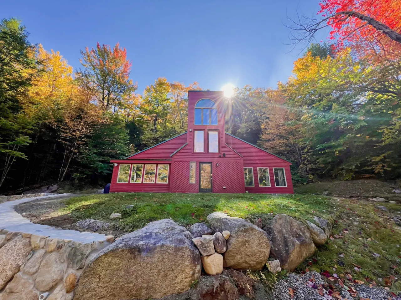 Luxurious & Lofty Mountain Retreat!