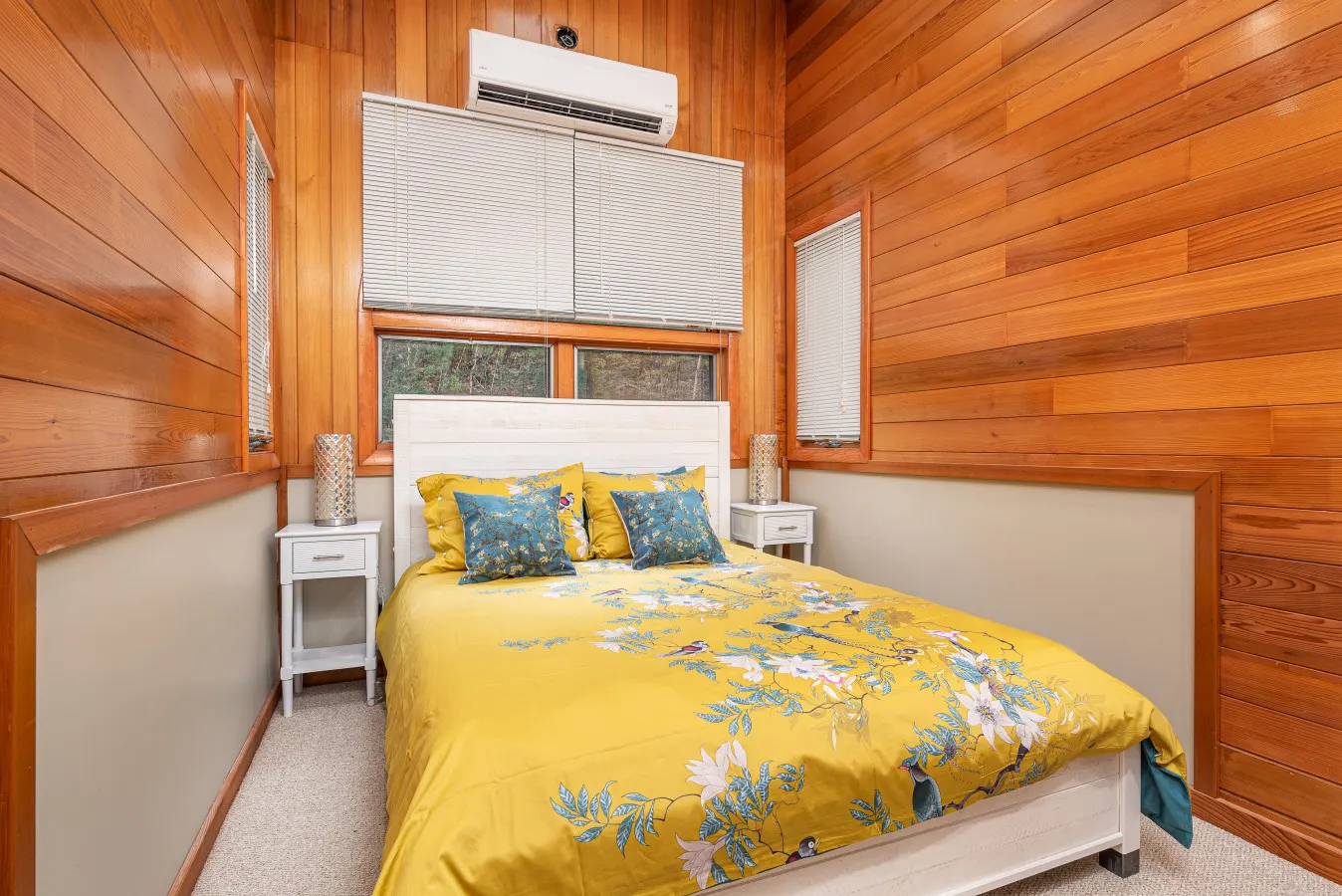 Luxurious & Lofty Mountain Retreat! — photo 4