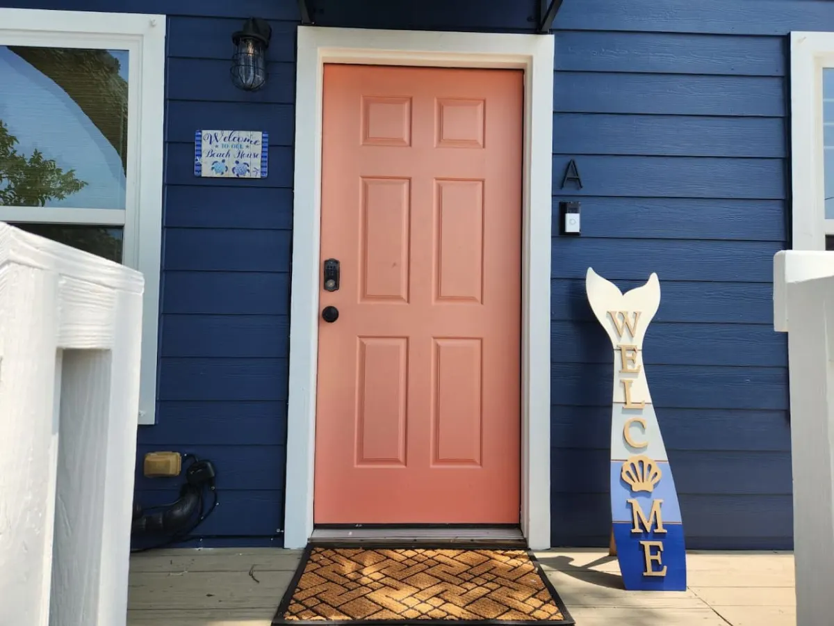 Vacation in style at the Beach 6