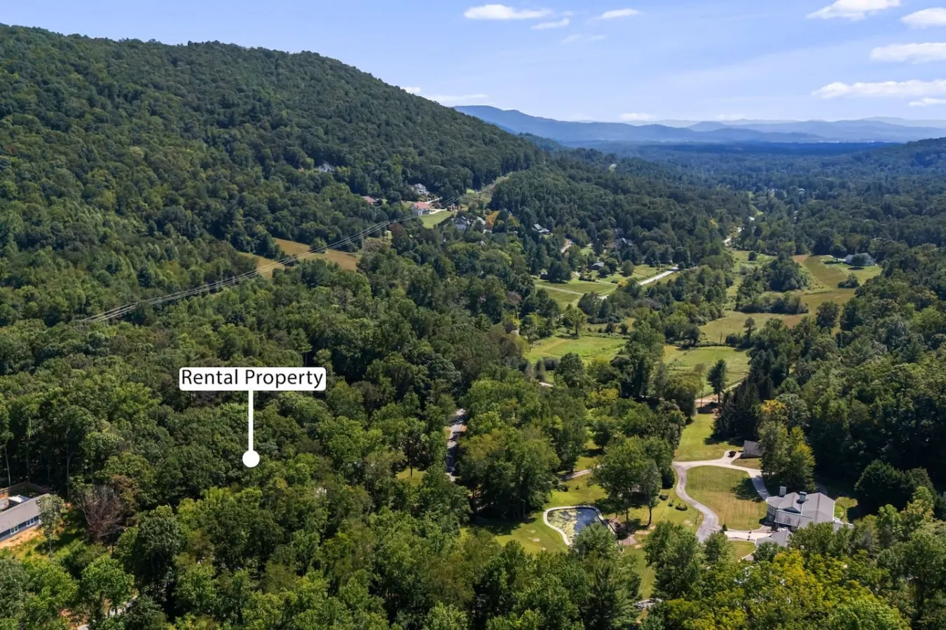 Close to Blue Ridge Parkway Mtn Views & Firepit 11