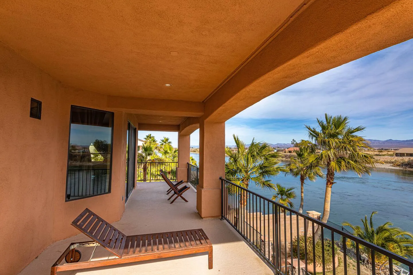 Stunning Villa | Private Beach & Launch | 5bd — photo 5