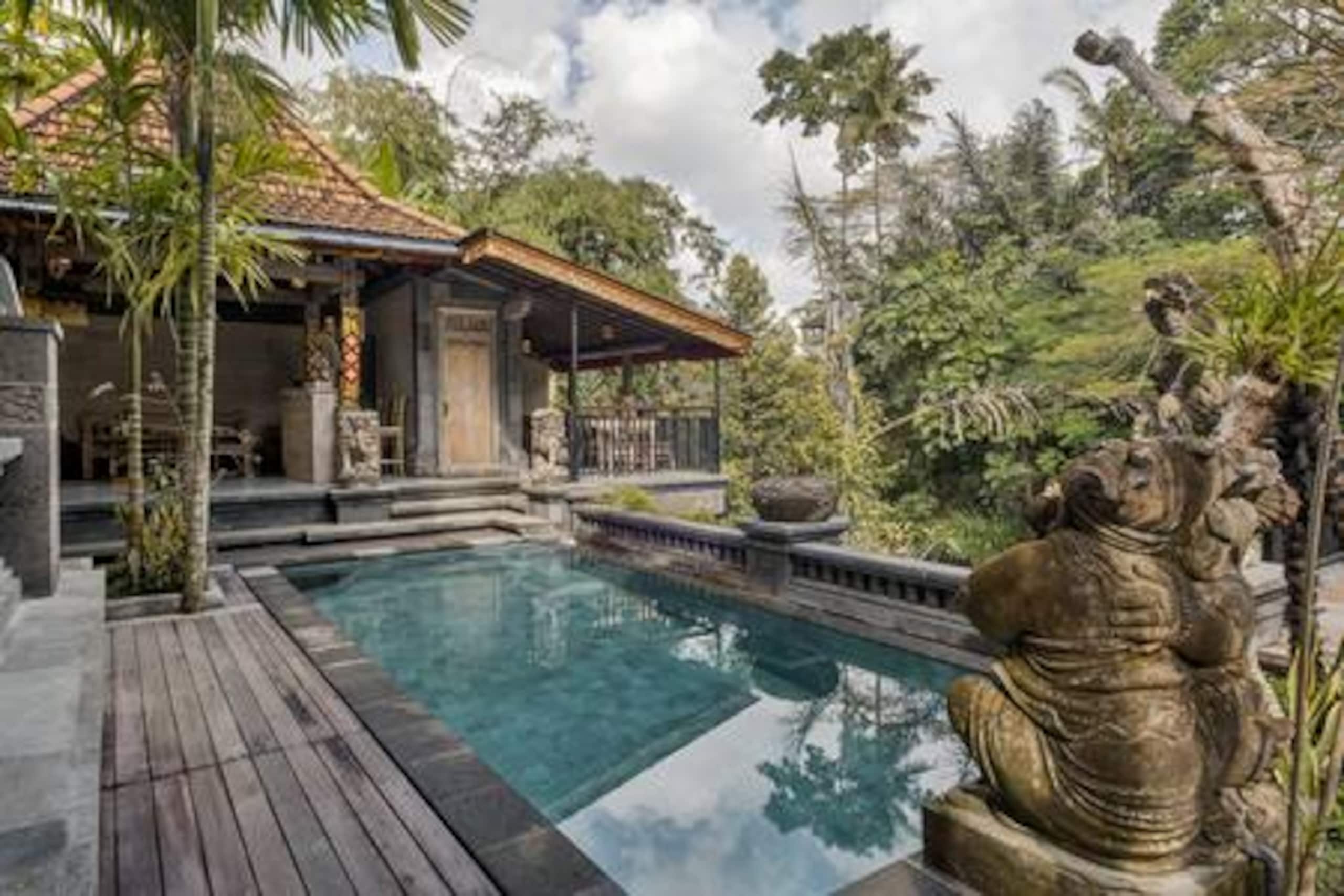 Deluxe Room with Pool in Heart of Ubud 13