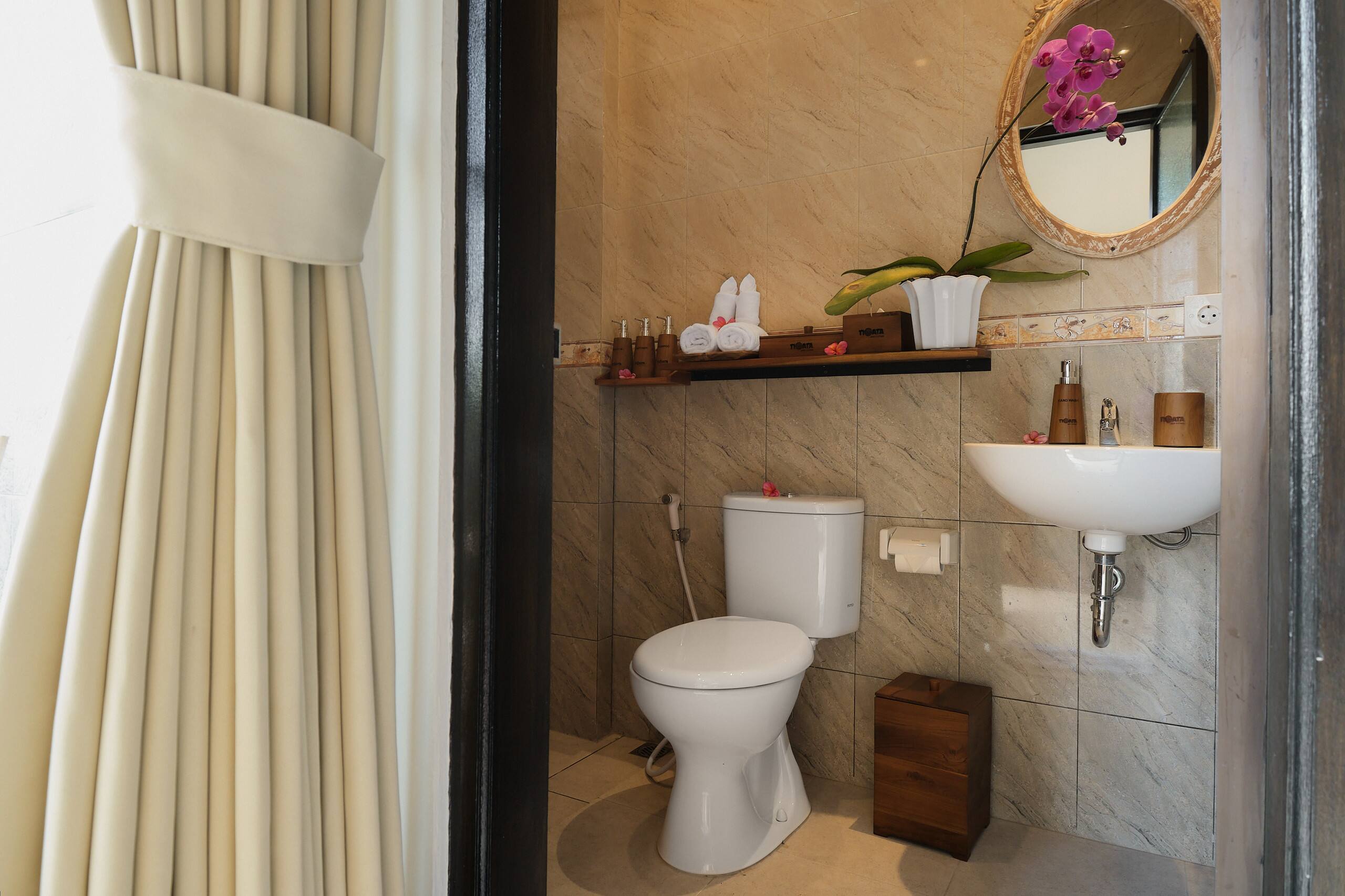 Deluxe Room with Pool in Heart of Ubud 8
