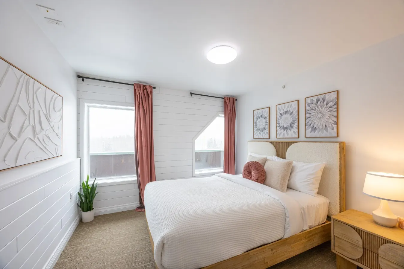 The Ruby Suite Premium Rocky Mountain Retreat 19