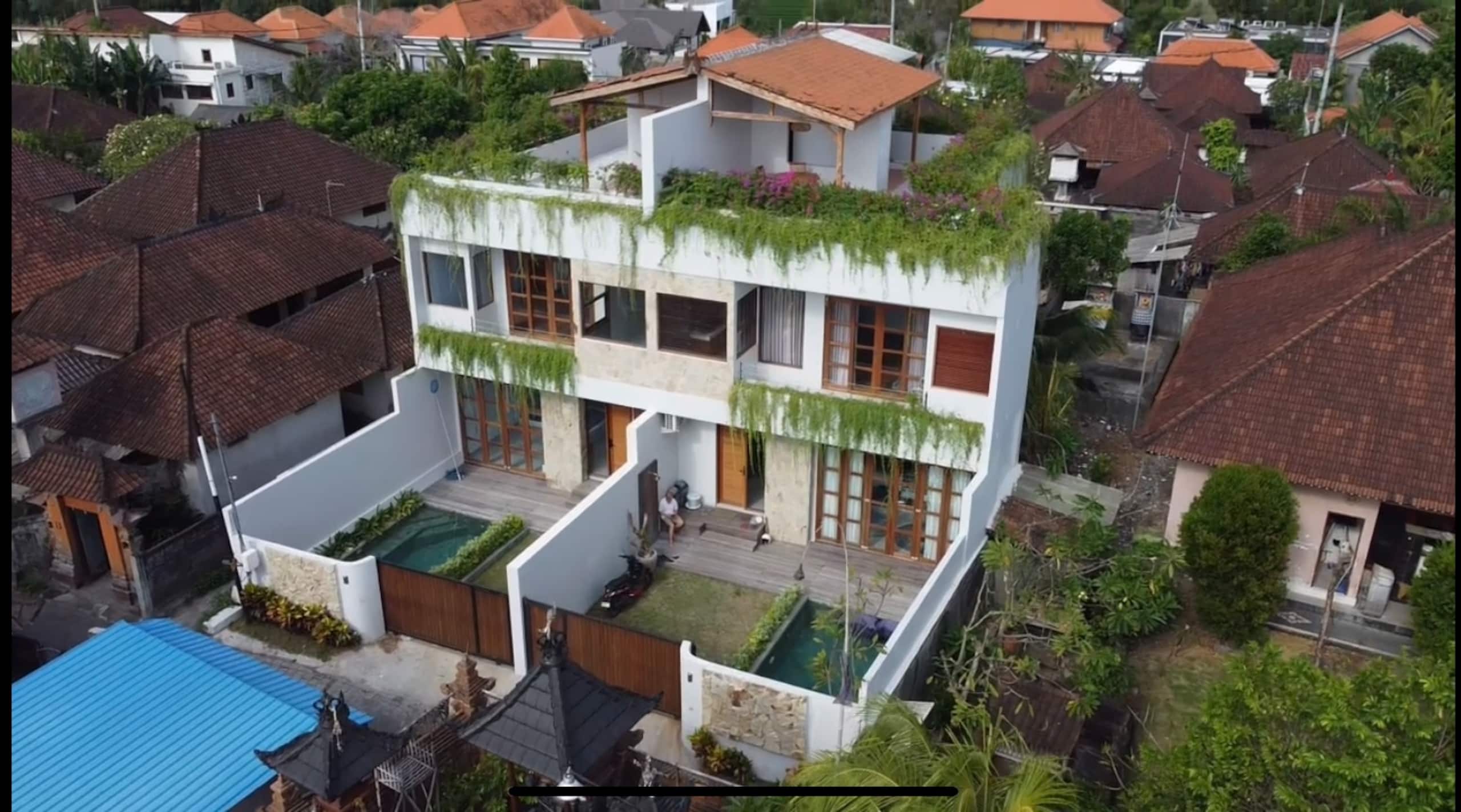 Villa Garuda - above it all! 11