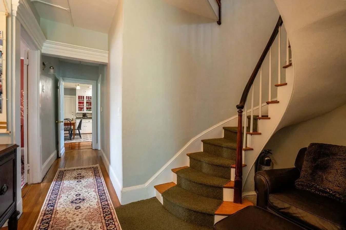 Beautiful Sea Captain's Home in Falmouth Village 8