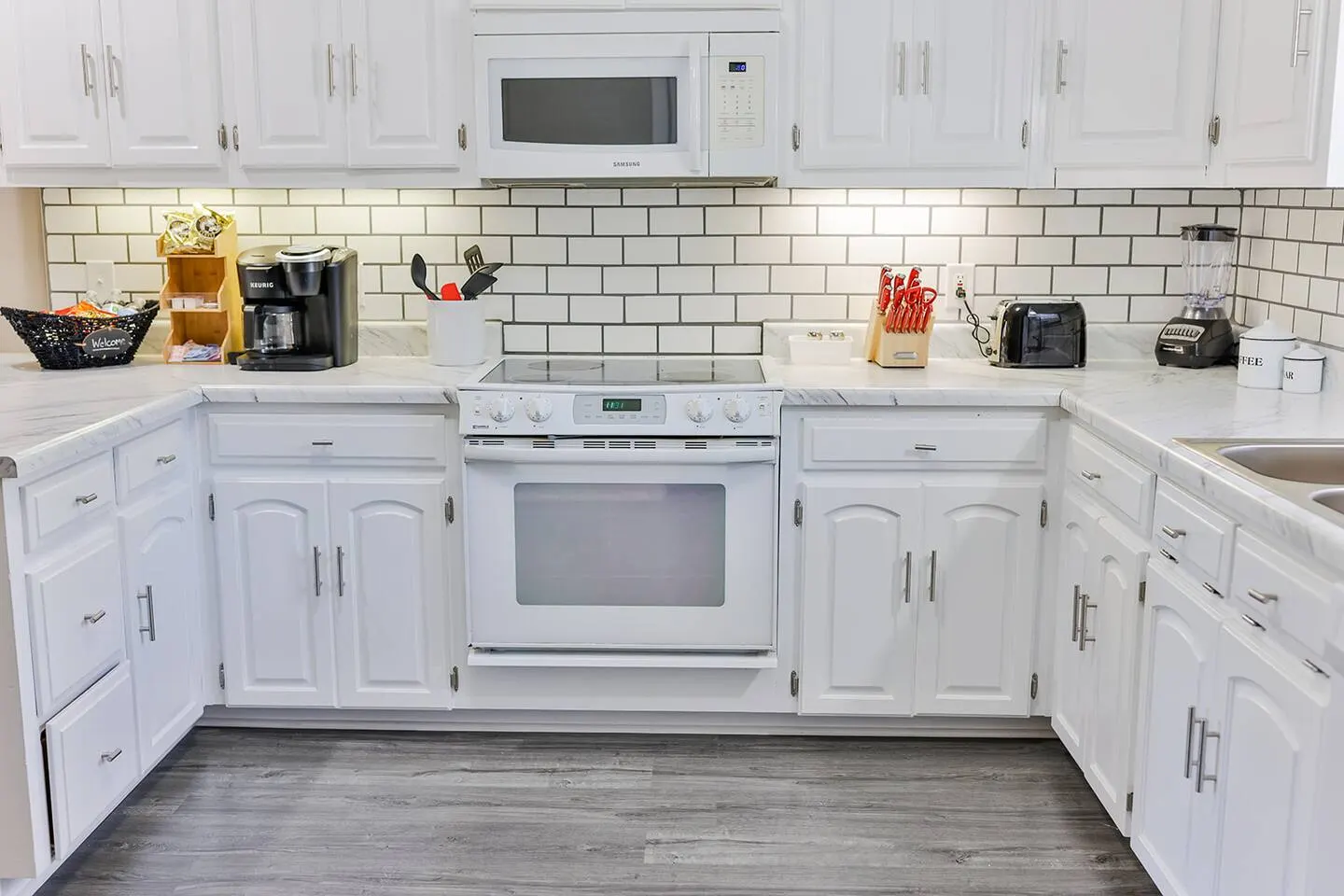 Main St - 2 King Beds! .4 Mile from Ladiga Tails 8
