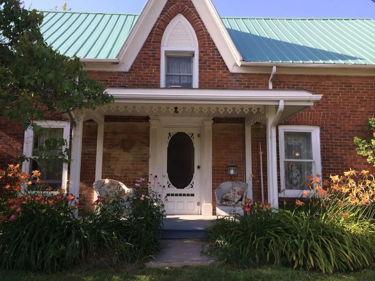 Wine Country, 4 bedrooms! Beach Pass! 3