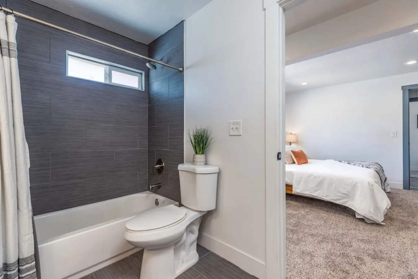 4BR Salt Lake City Vacation Rental Near Downtown Cottage on Main 17