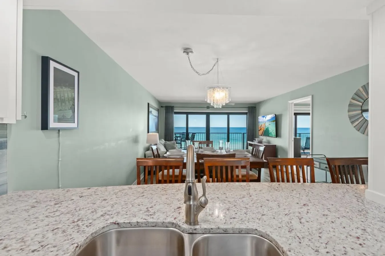 Sea-Renity WOW ~ Beachfront Bliss with Balcony Lounge & Beach Service 13
