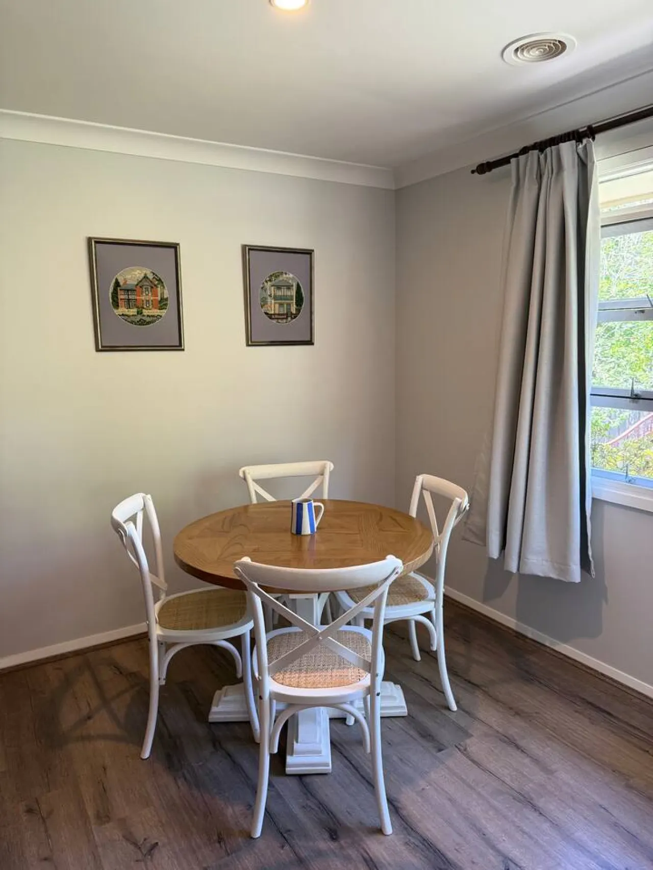 Lyrebird Lodge - 350m to blackheath village, 3 bdr, pet friendly, sunroom, EV charger 10