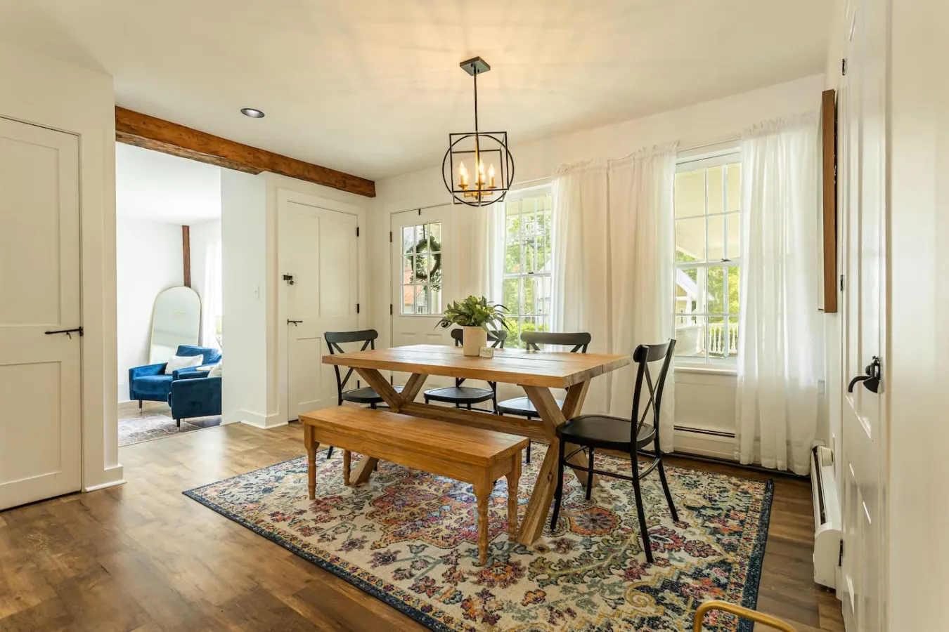 Farmhouse Beauty Minutes to Woodstock & Skiing 13