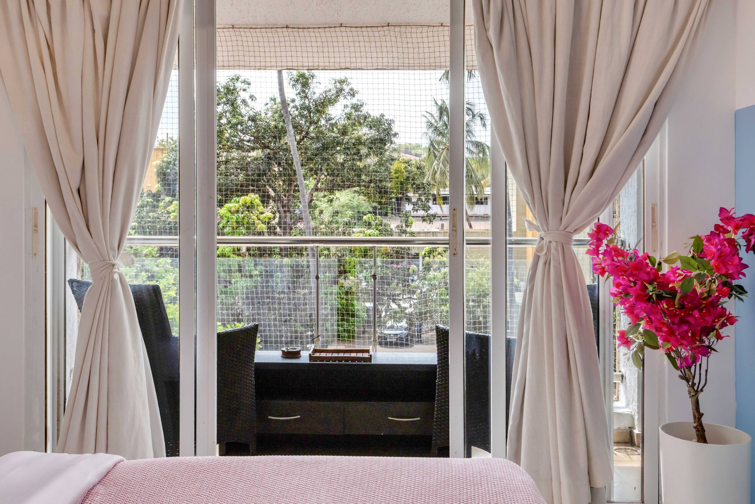 2BHK with Pool & Balcony near Anjuna Beach 17