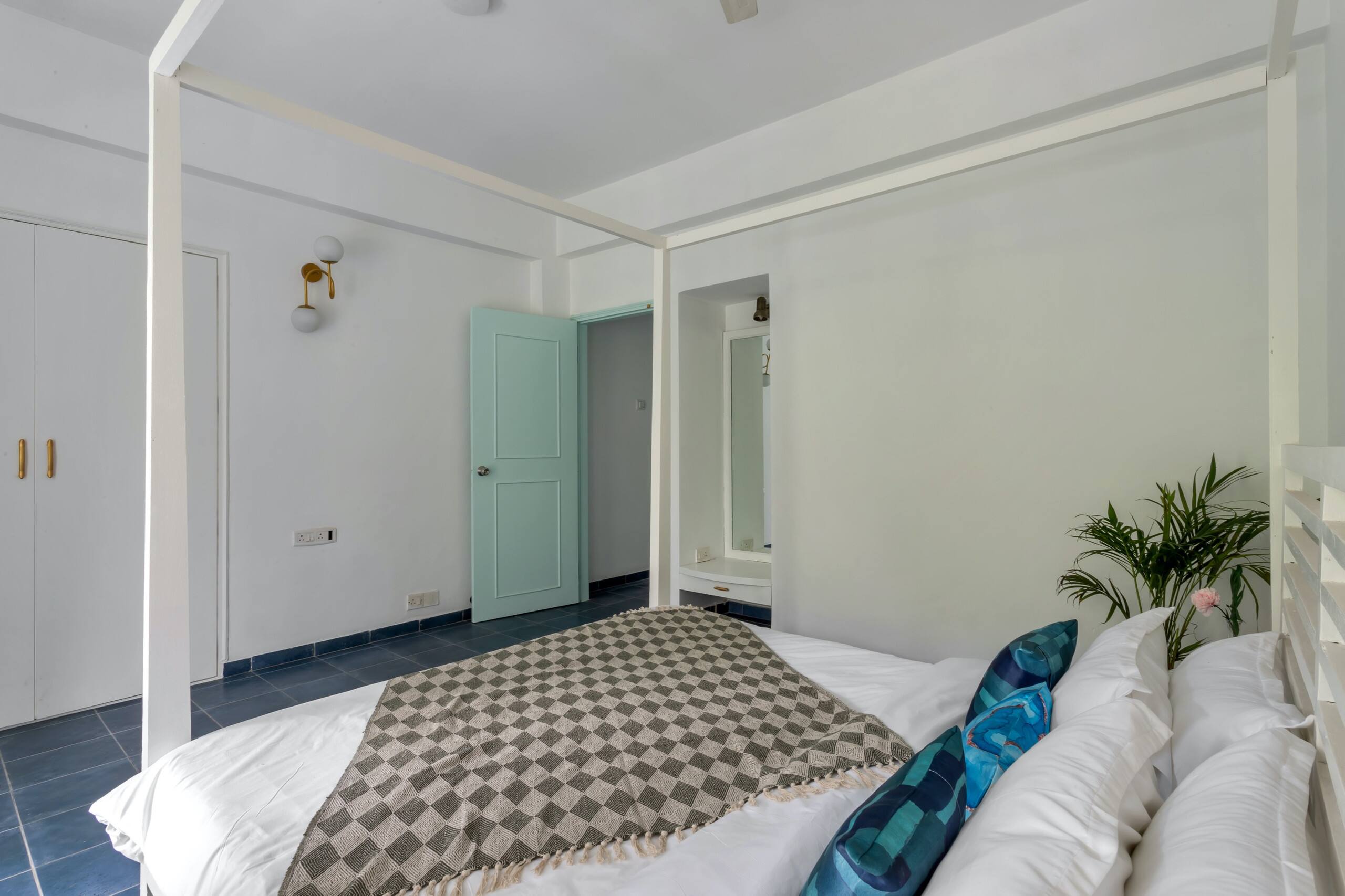 Nirvana-2BHK Ikigai Boutique Apartmnt/Pool/BathTub 8