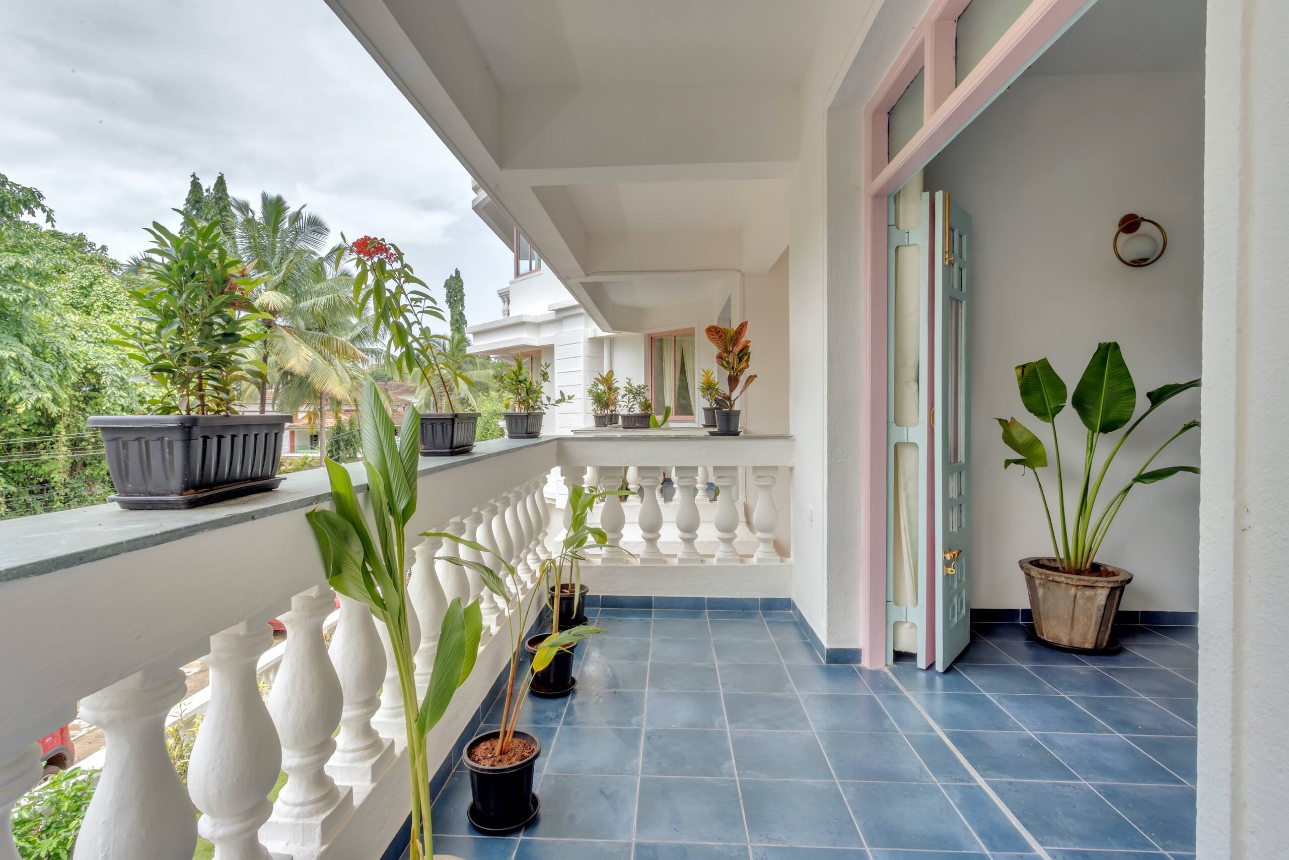 Nirvana-2BHK Ikigai Boutique Apartmnt/Pool/BathTub 18