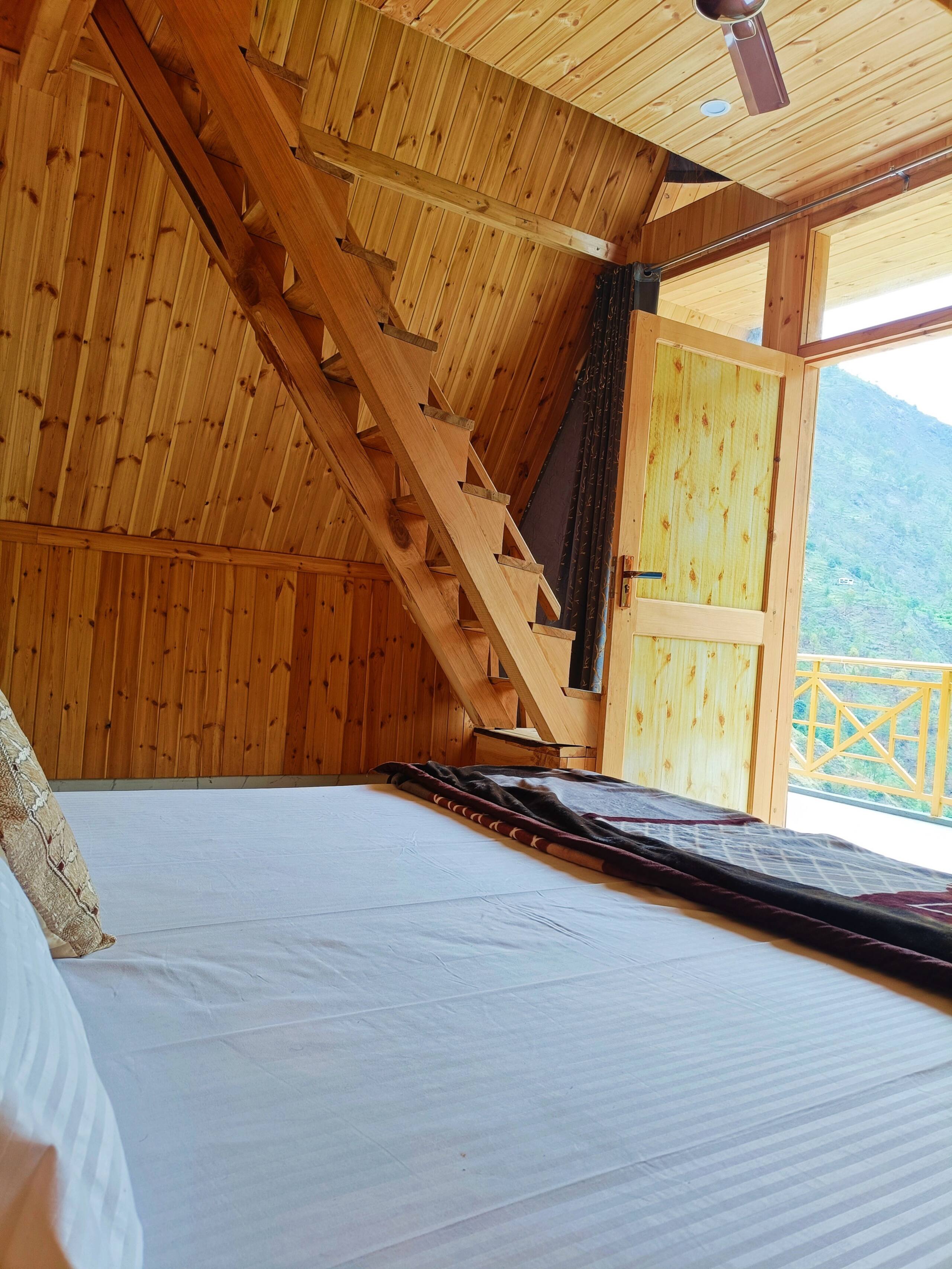 Stardust Cottage, Tirthan Valley - TrekNgo 12