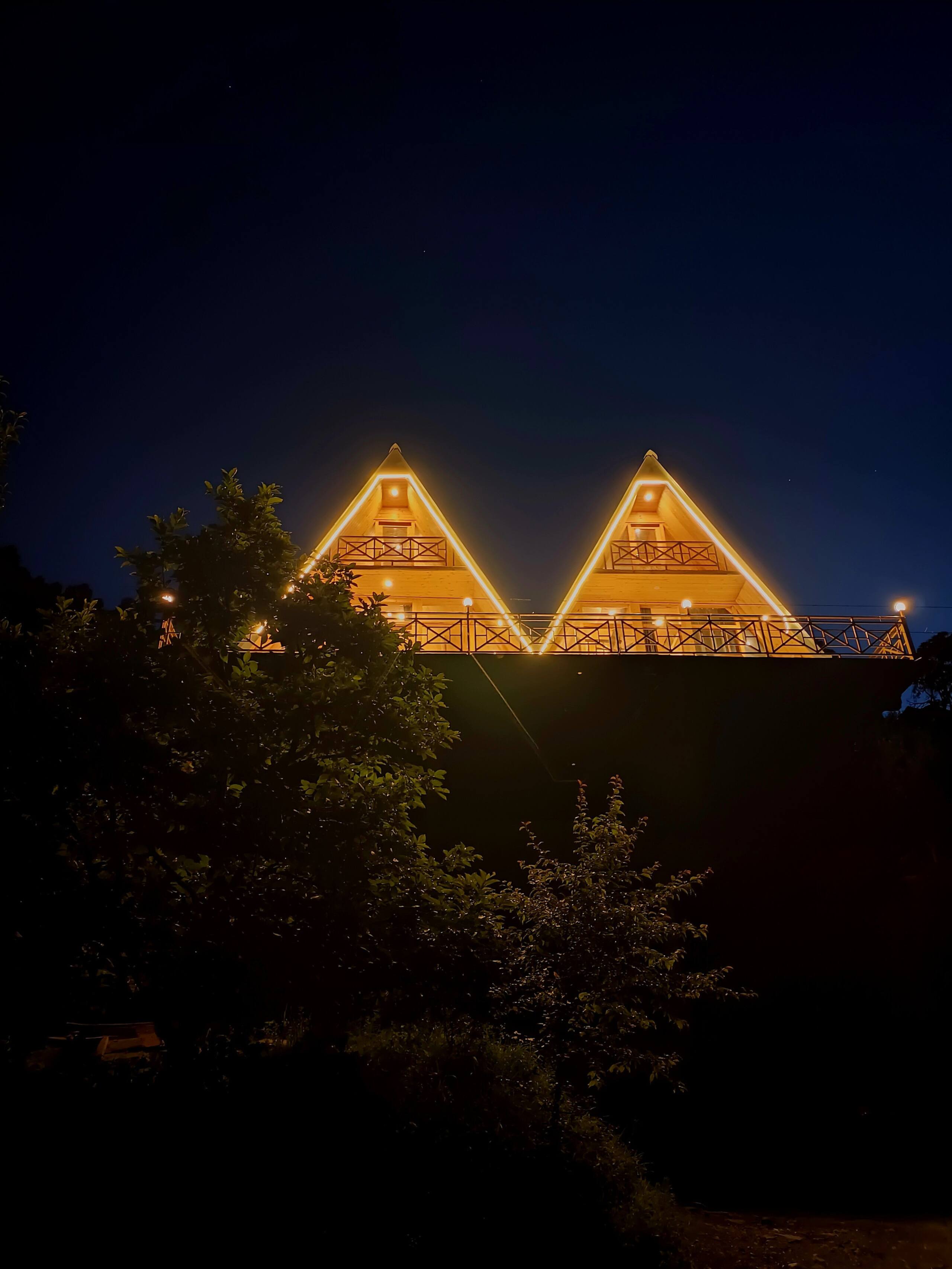 Stardust Cottage, Tirthan Valley - TrekNgo 1