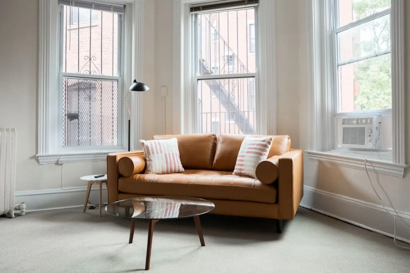 Charming 1 Bedroom Newbury Street 8