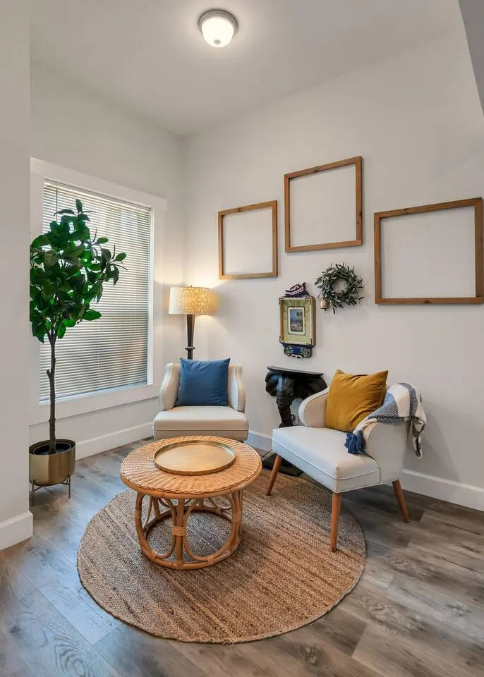 Cozy Mint Cottage- Downtown Waco 5