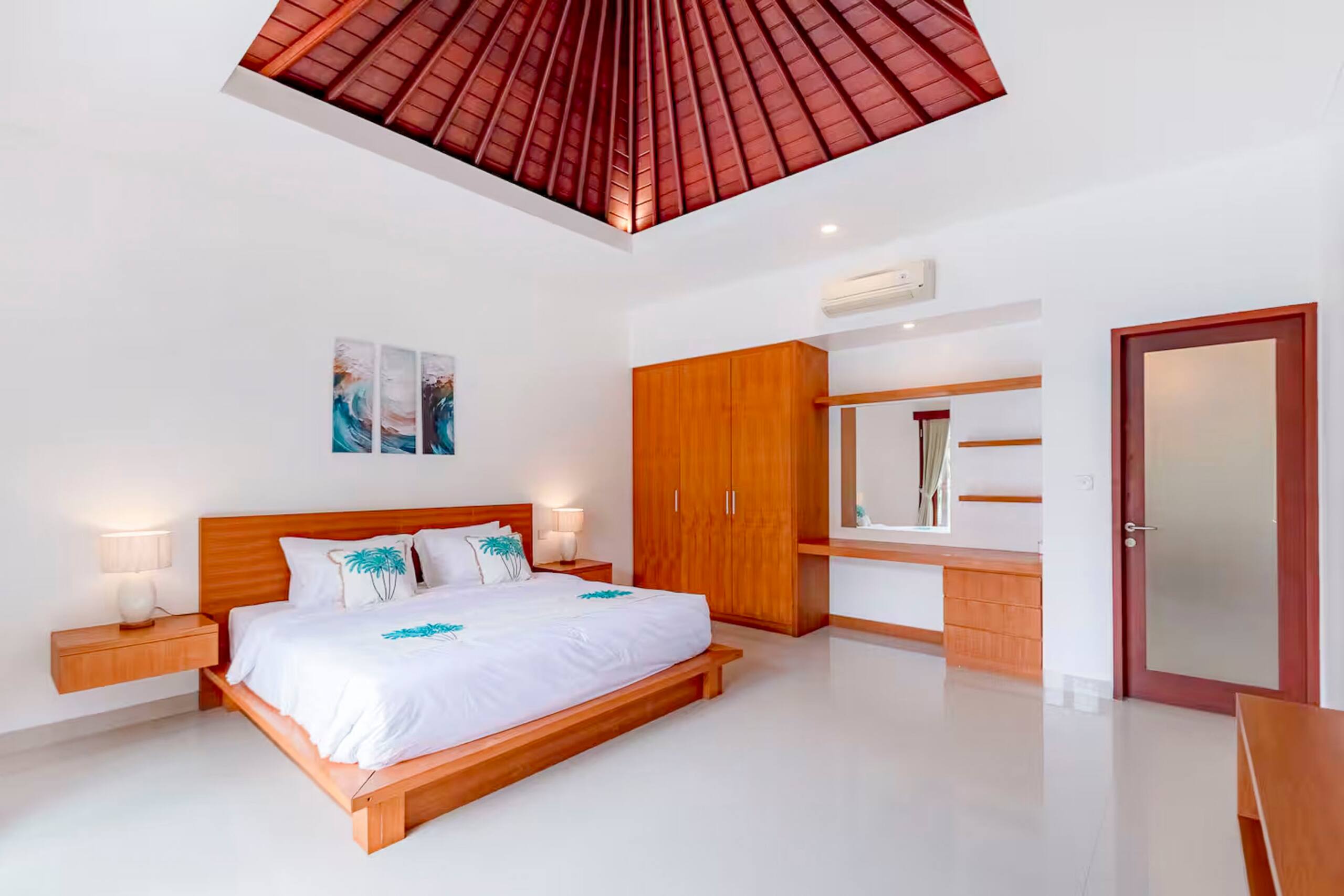 Coco Canggu Villa in the Heart of Berawa 11