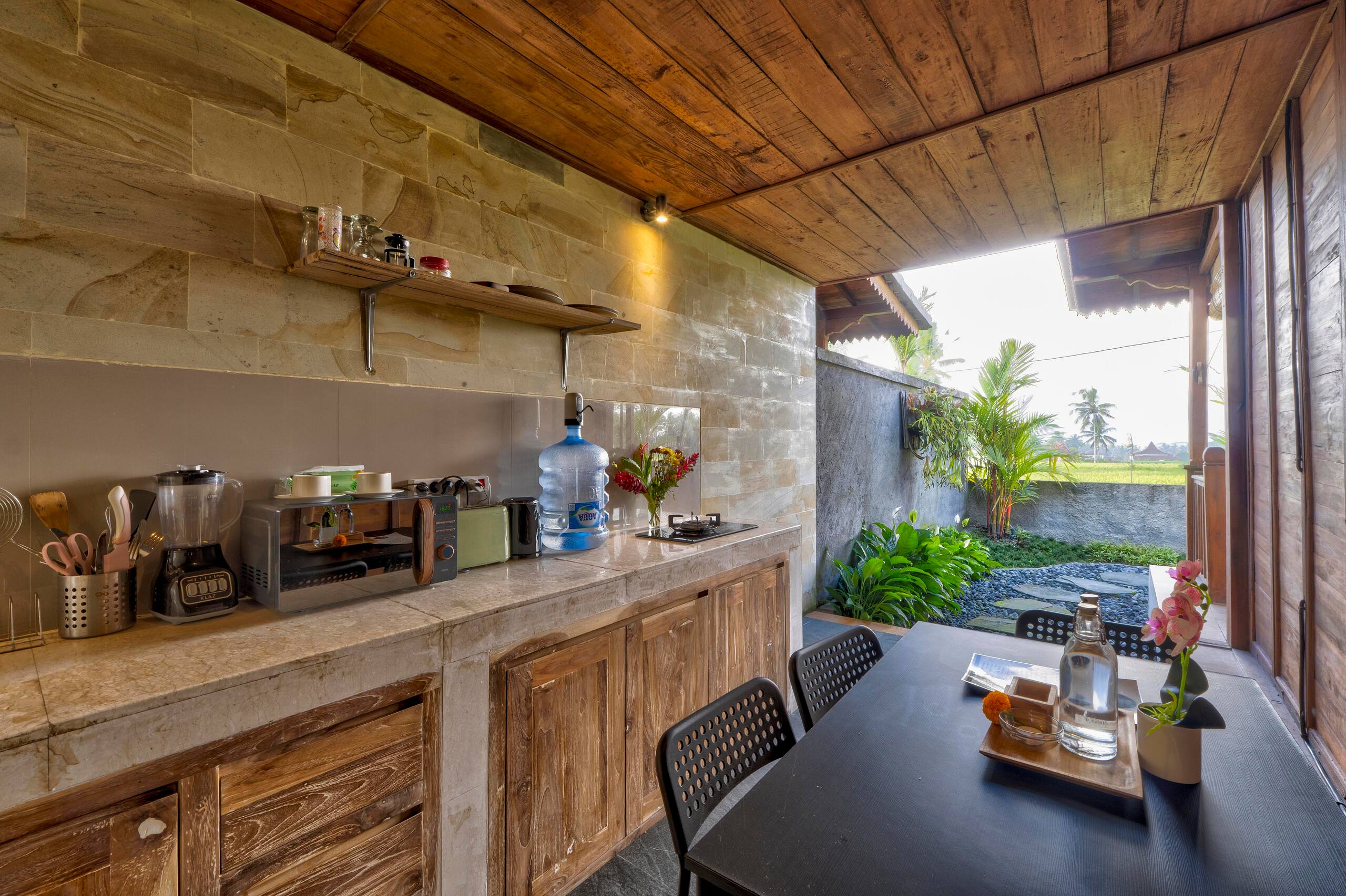 Private pool villa with rice field view near Ubud 9