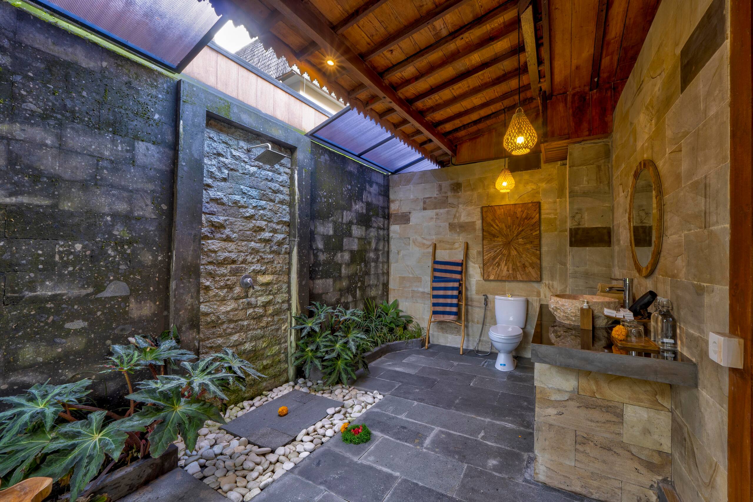 Private pool villa with rice field view near Ubud 8