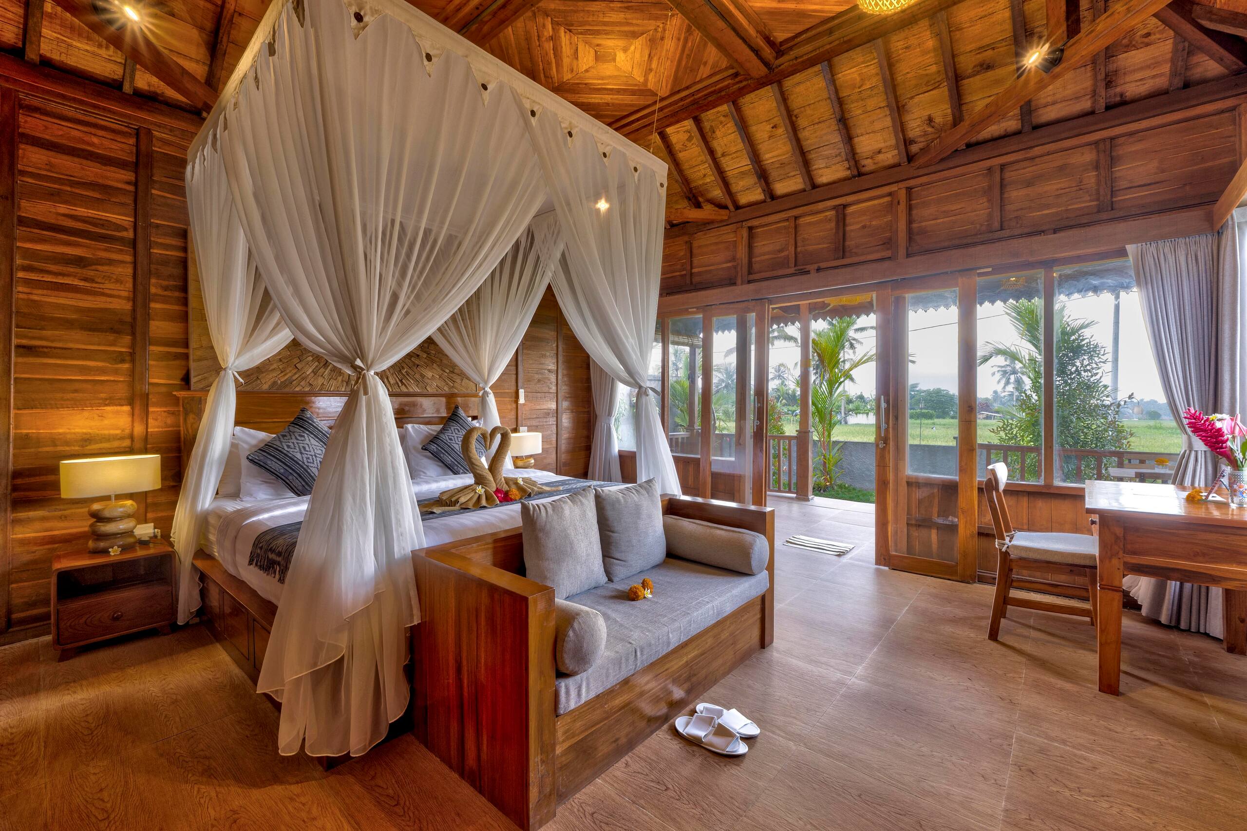 Private pool villa with rice field view near Ubud 17