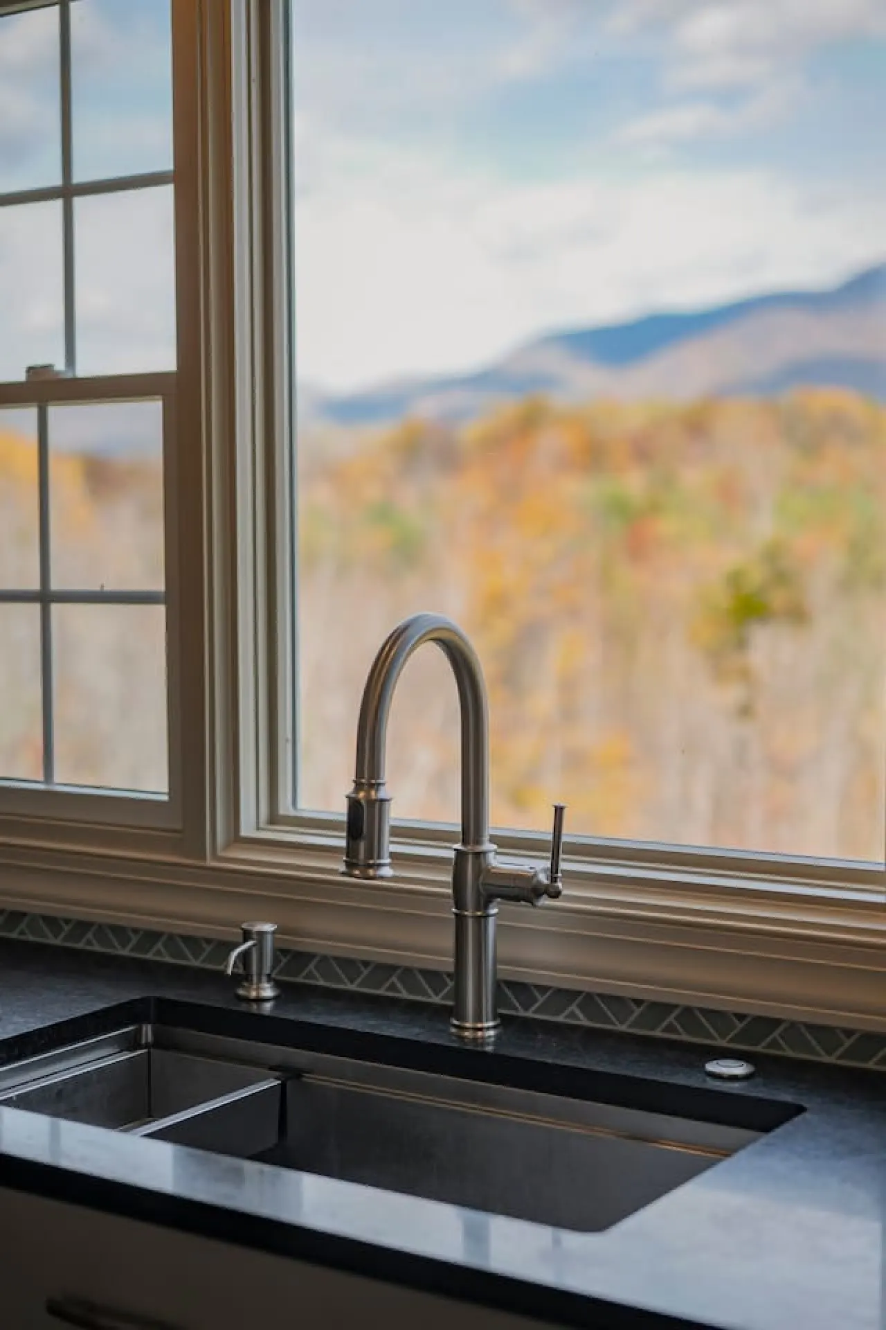 Sunset Pointe - Fire Pit Walking Trails & Creek! 18