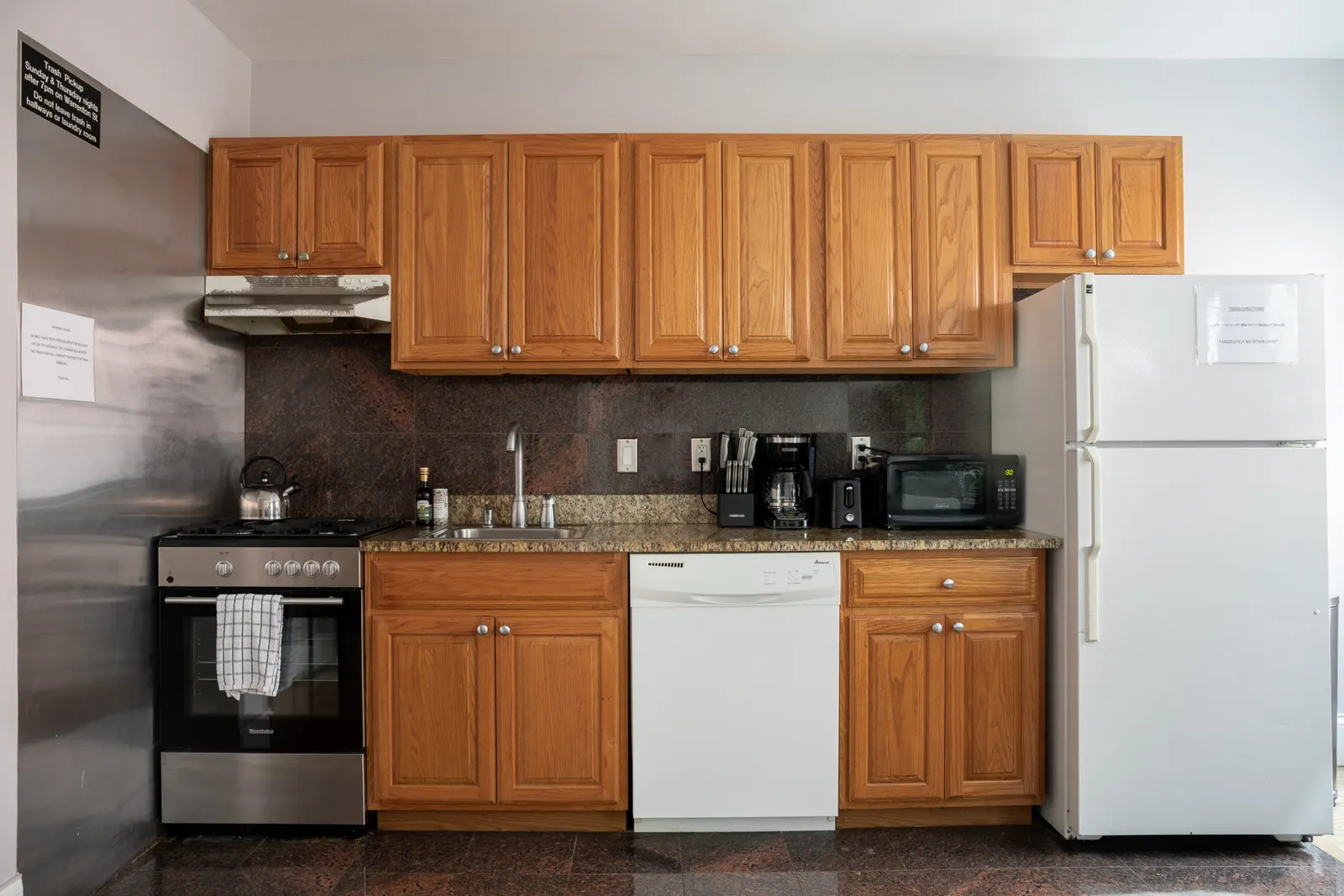 1br in Heart of Theater District Walk Anywhere! 11