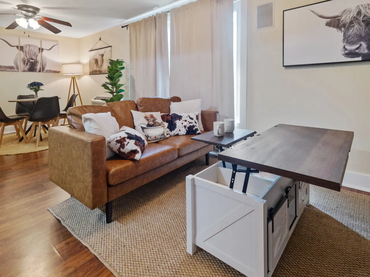 Pet-Friendly Free Garage Parking Close to Downtown, UNL & Haymarket! 19