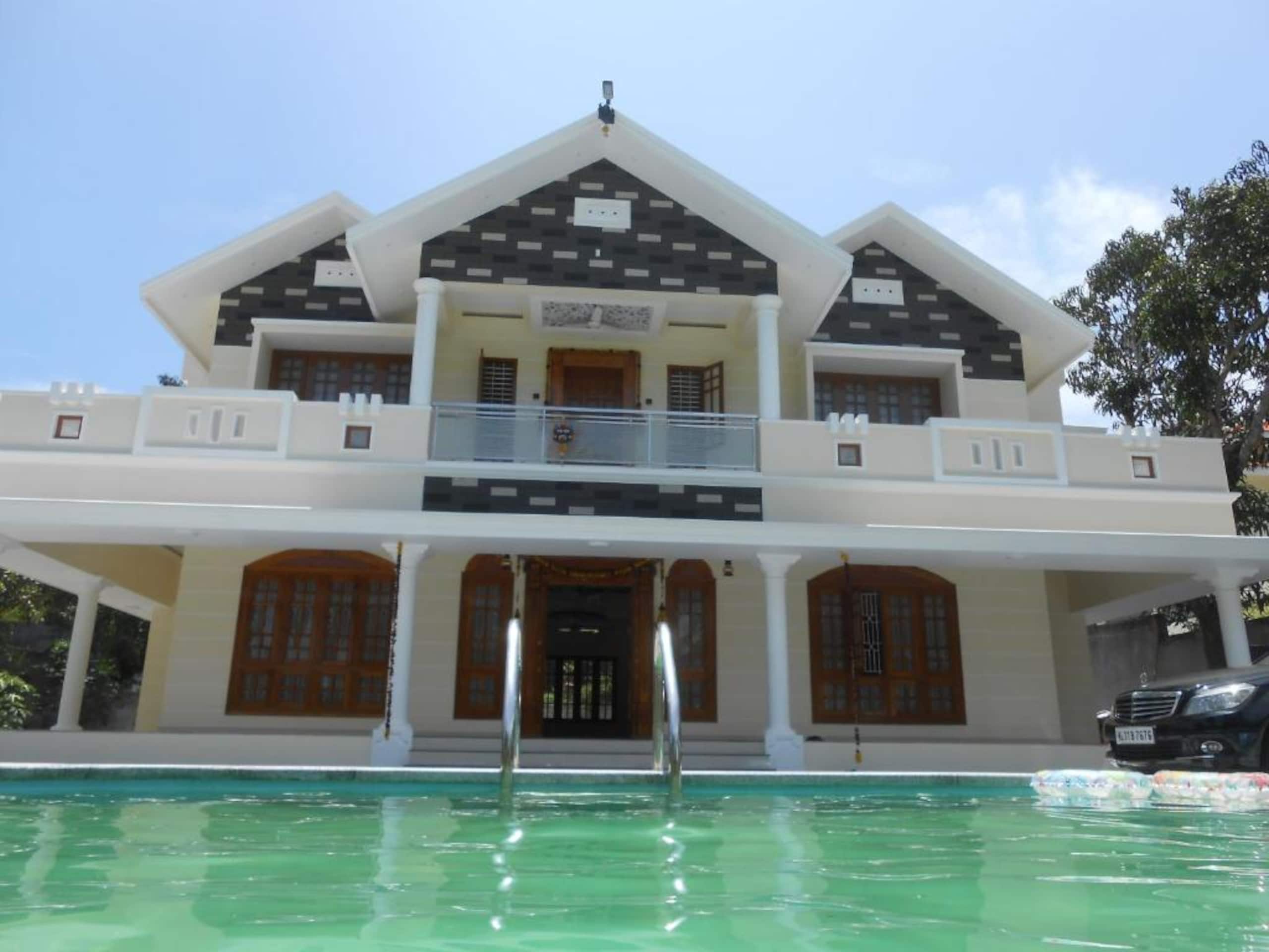 Thushara swimming pool villa 2