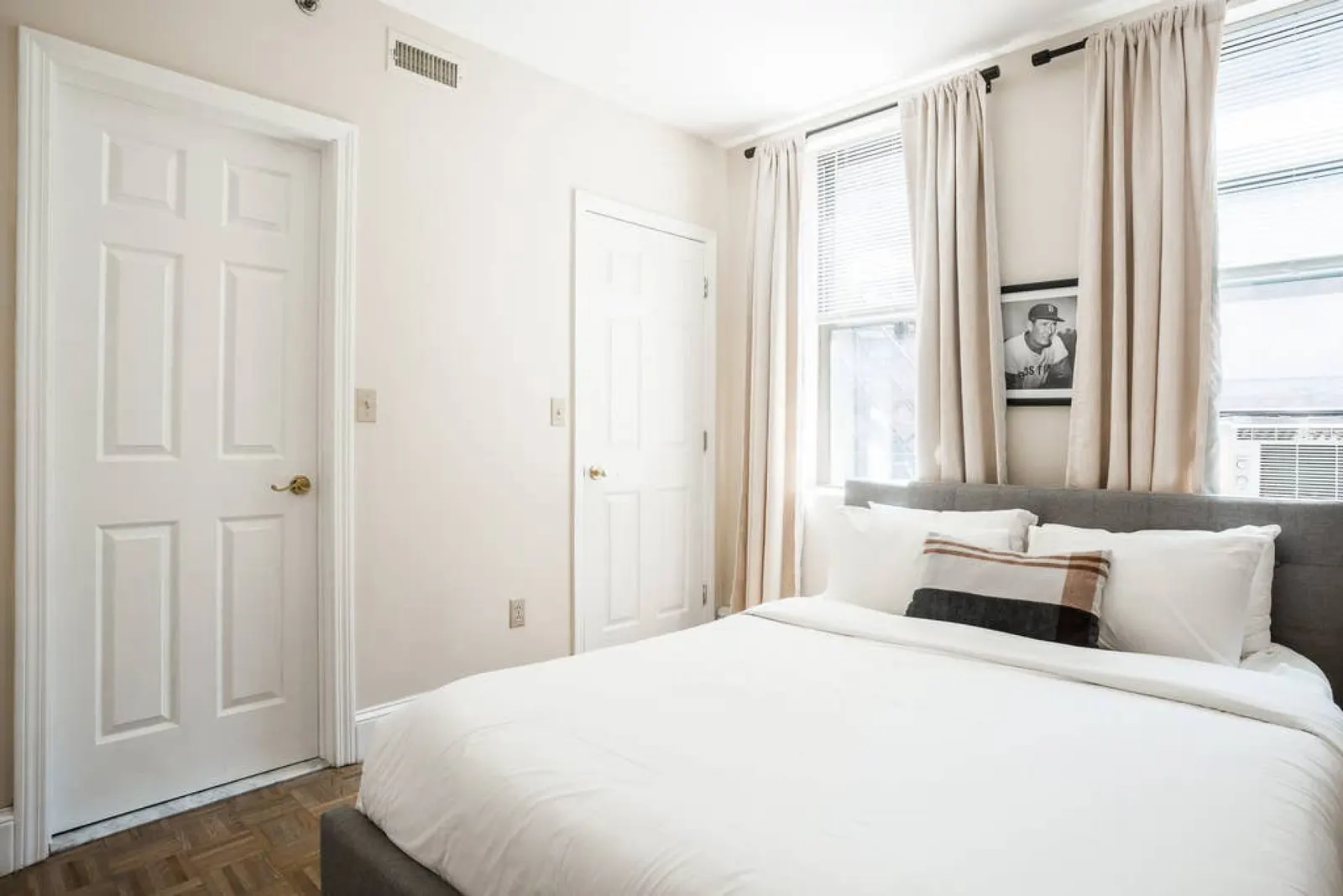 Elegant 2BD/2BA furnished apartment in FiDi 11