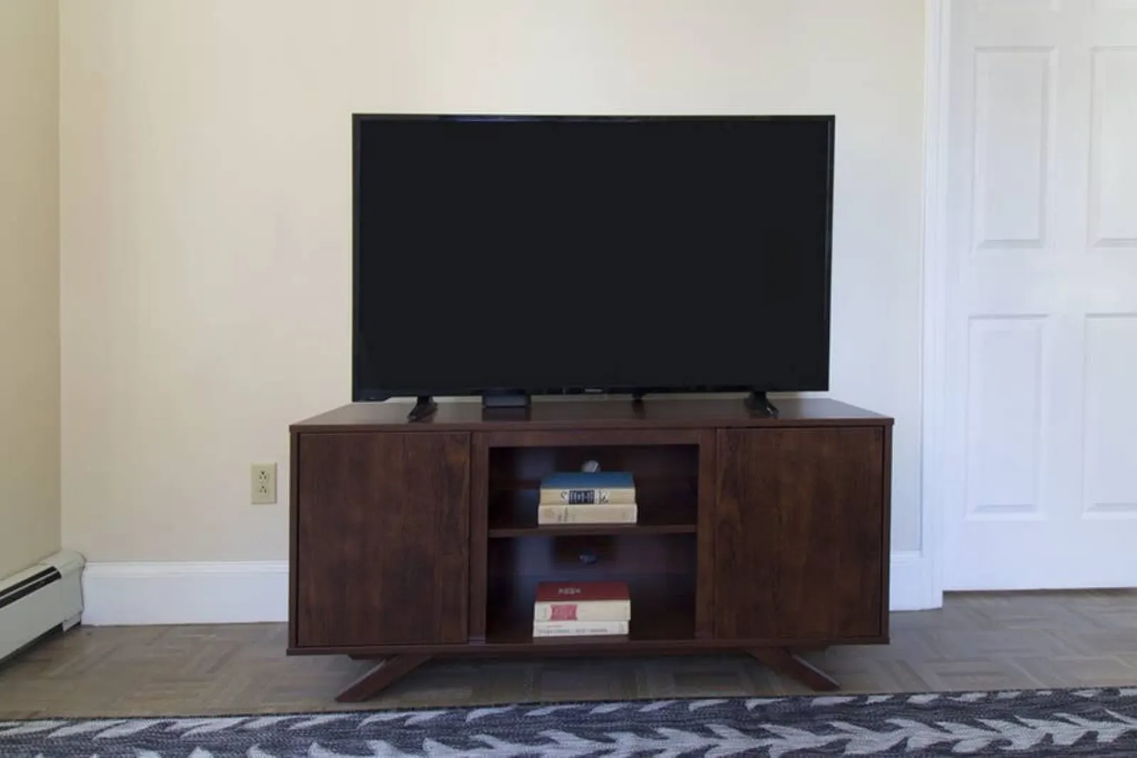 Elegant 2BD/2BA furnished apartment in FiDi 3
