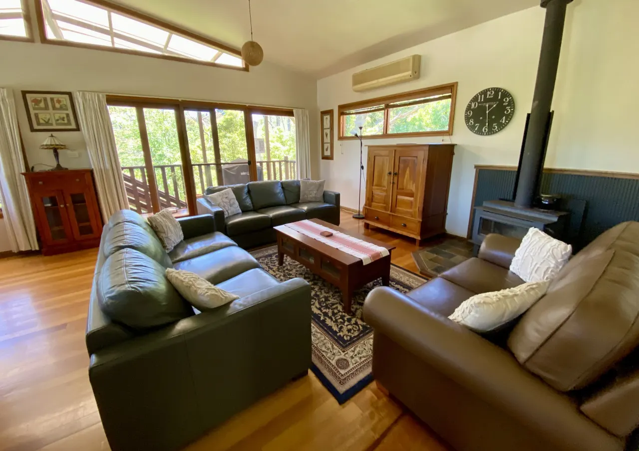 Harry's Lookout ‘Home away from Home’ 2