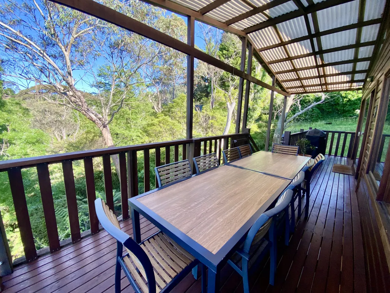 Harry's Lookout ‘Home away from Home’ 12
