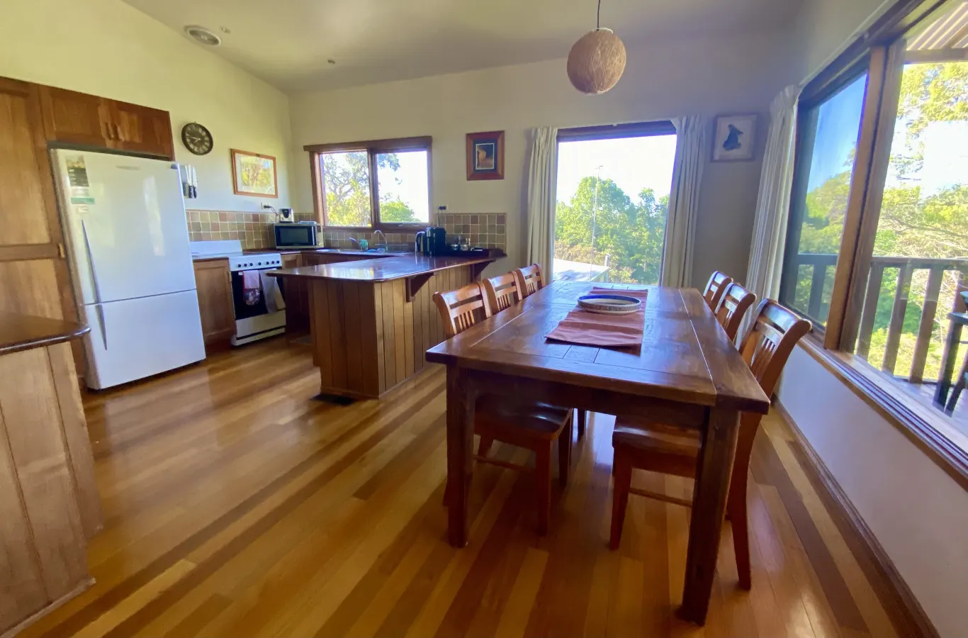 Harry's Lookout ‘Home away from Home’ 3