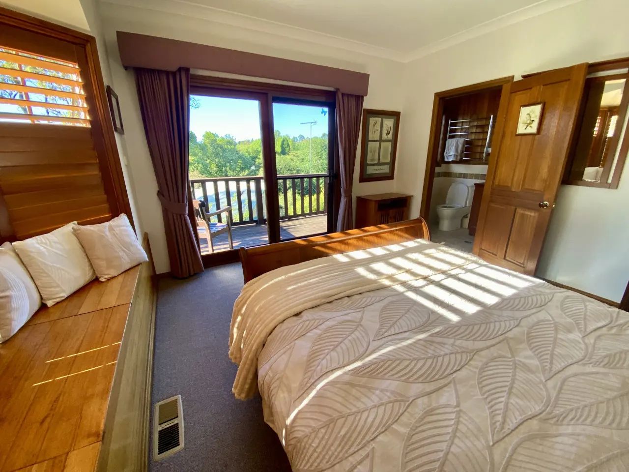 Harry's Lookout ‘Home away from Home’ 6