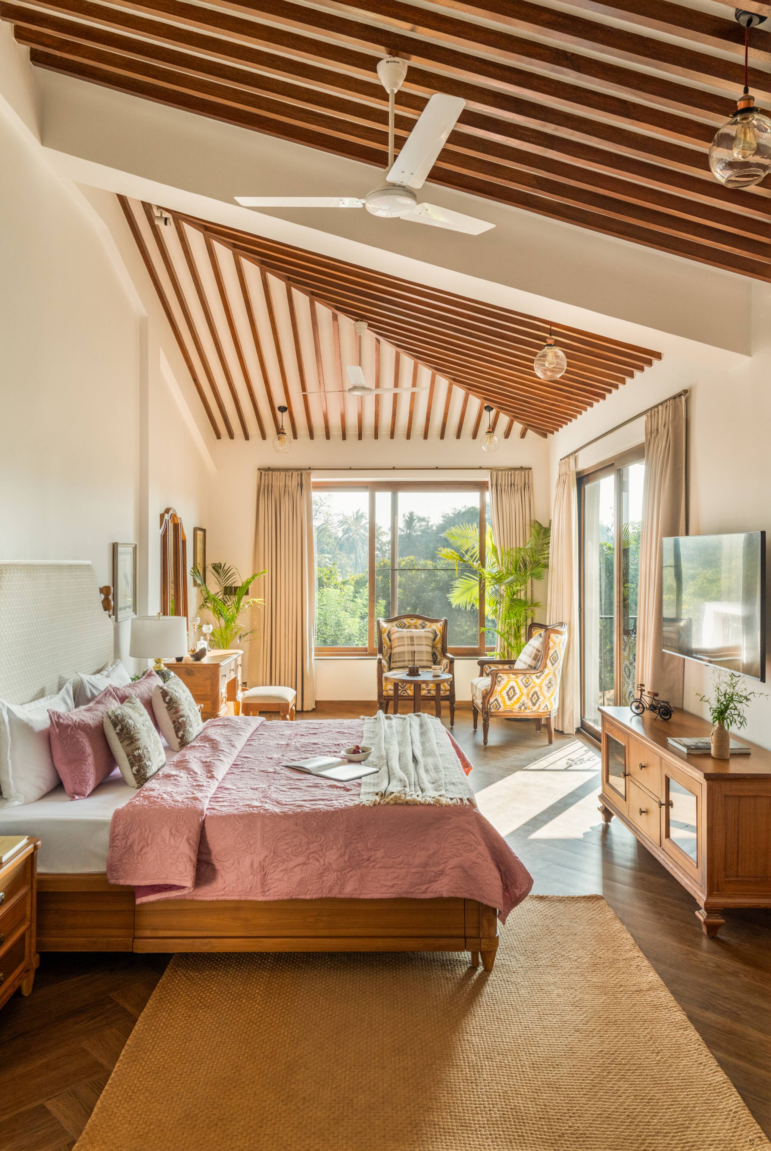 Serene HoneyDew 4BHK Vagator Standalone Villa 36