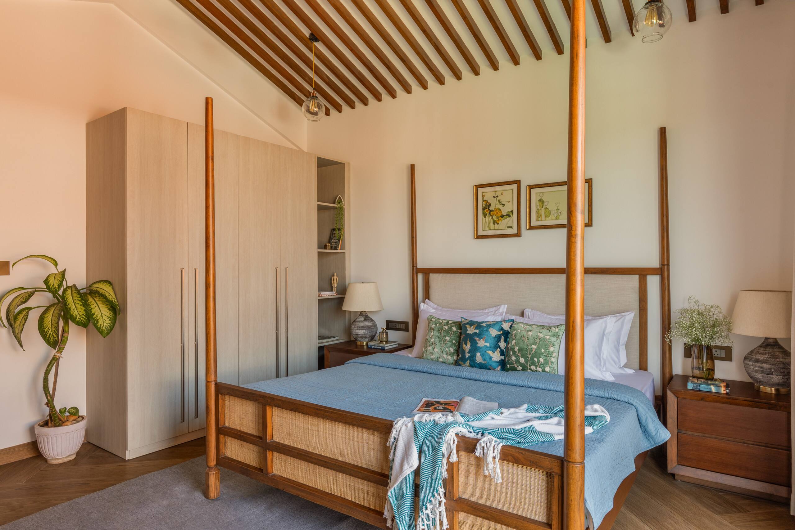 Serene HoneyDew 4BHK Vagator Standalone Villa 23