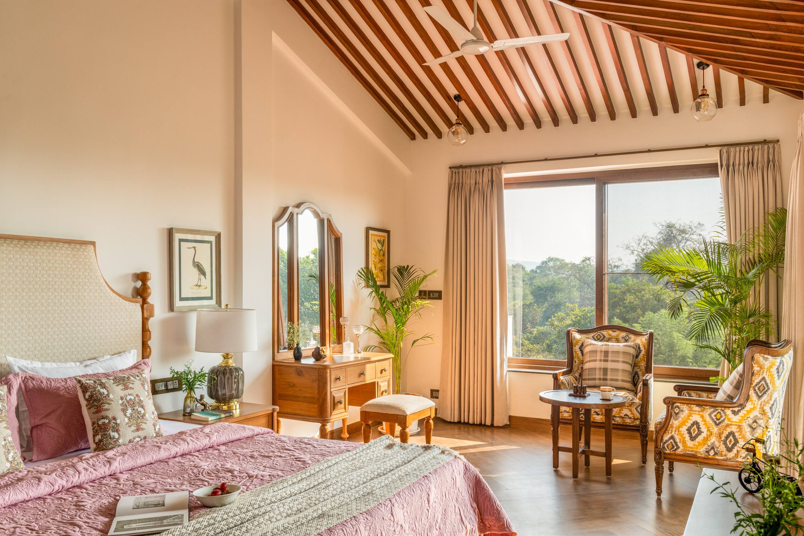 Serene HoneyDew 4BHK Vagator Standalone Villa 37
